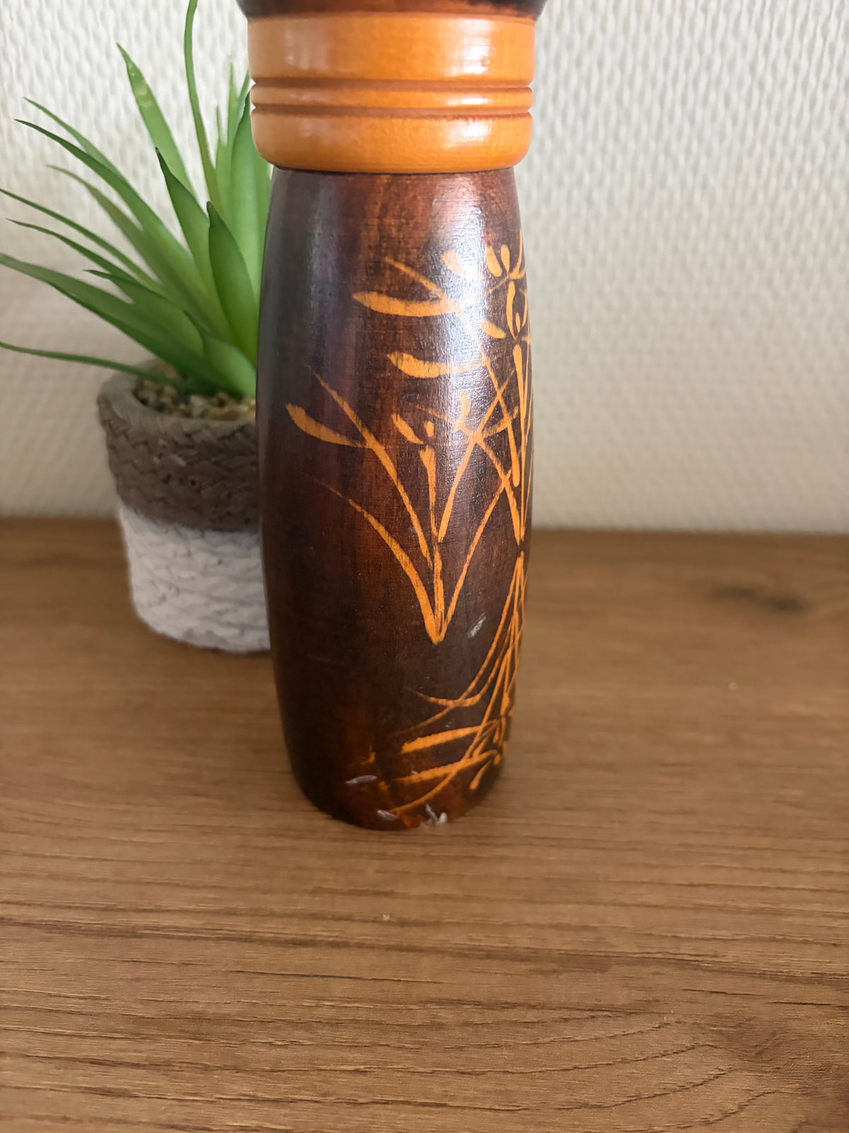 Vintage Sosaku kokeshi by Sato Suigai (1920-)