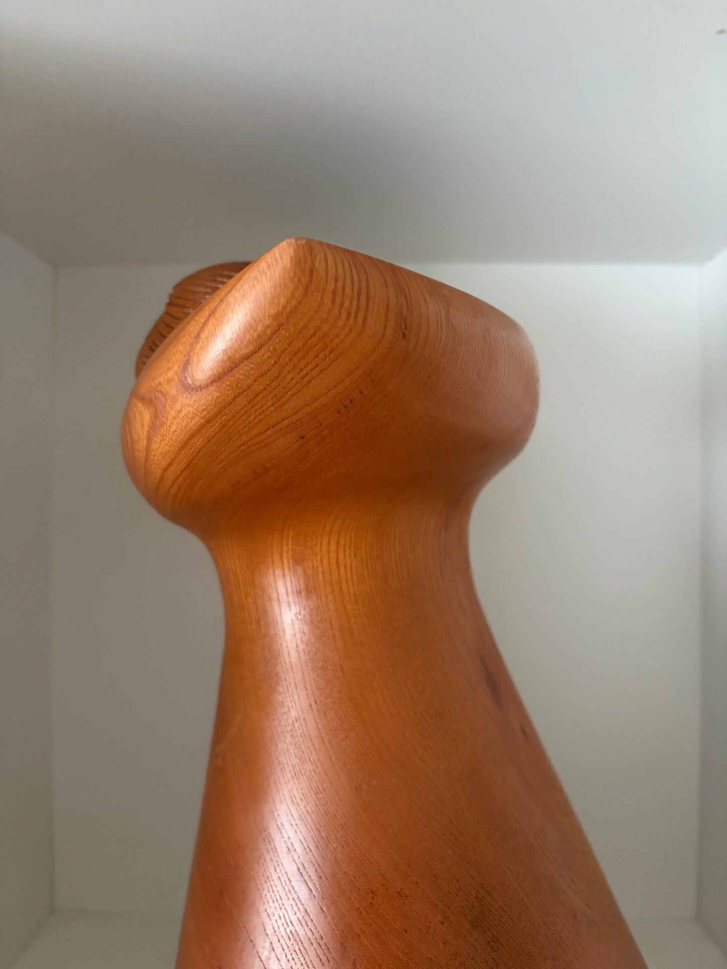 Exclusive Vintage Sosaku kokeshi by Aoki Ryoka (1931-) She is dated 1983