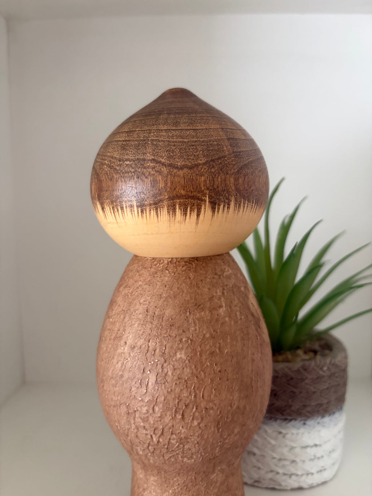 Vintage Mushin Kokeshi made by Watanabe Masao (1917-2007)