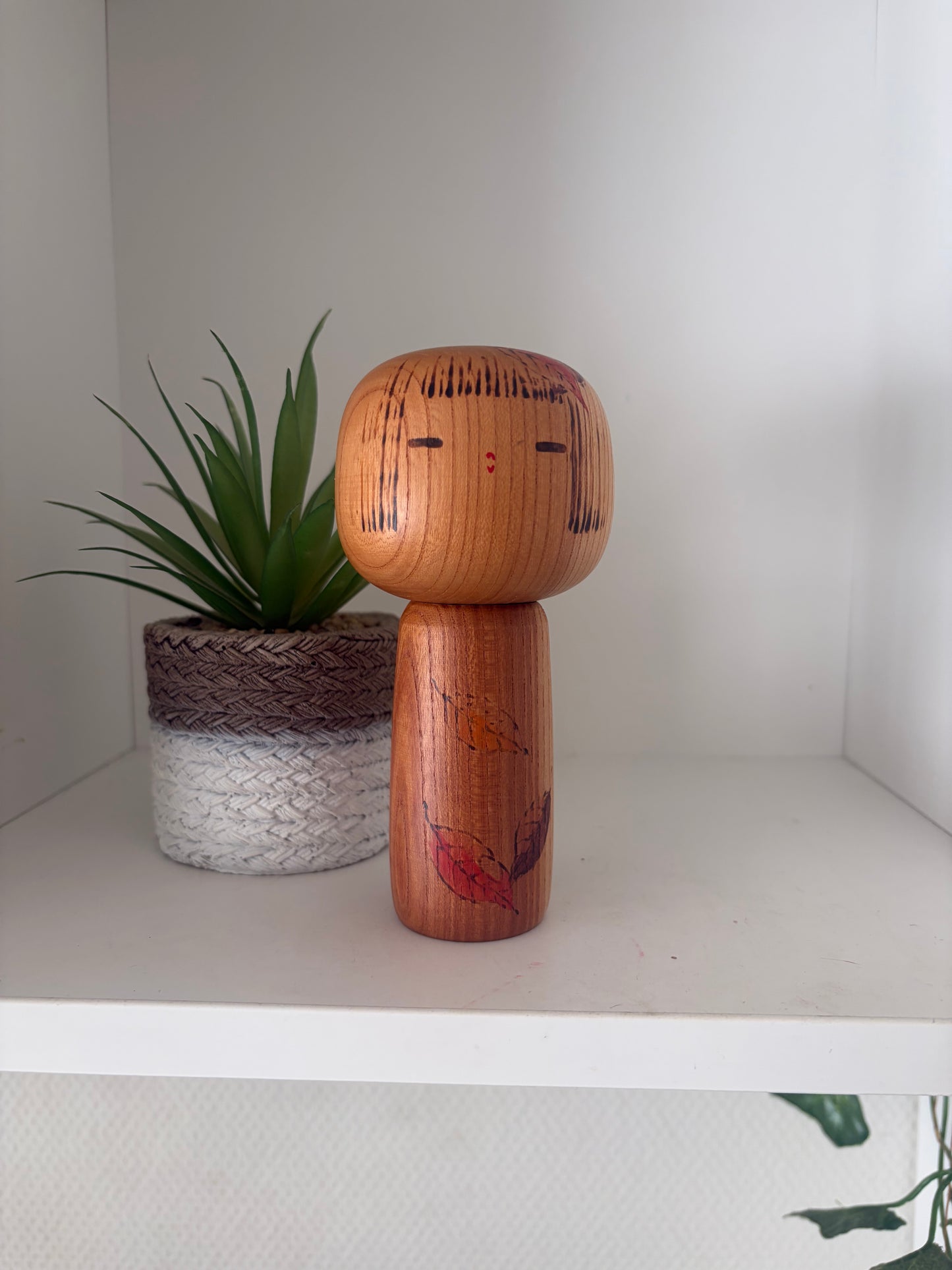 Vintage Sosaku kokeshi by Isamu Yamakawa (1928-)