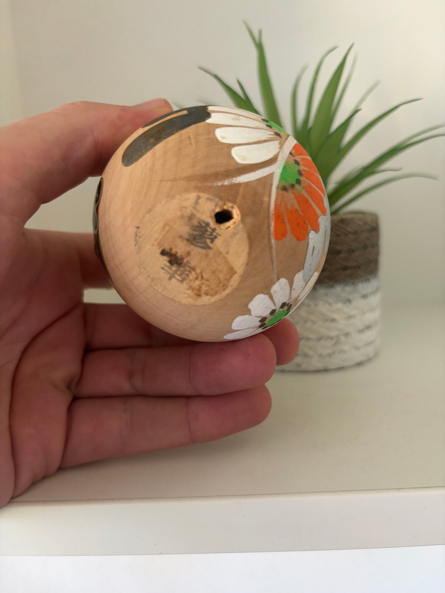 Lovely vintage Sosaku kokeshi by Aoki Ryoka (1931-)