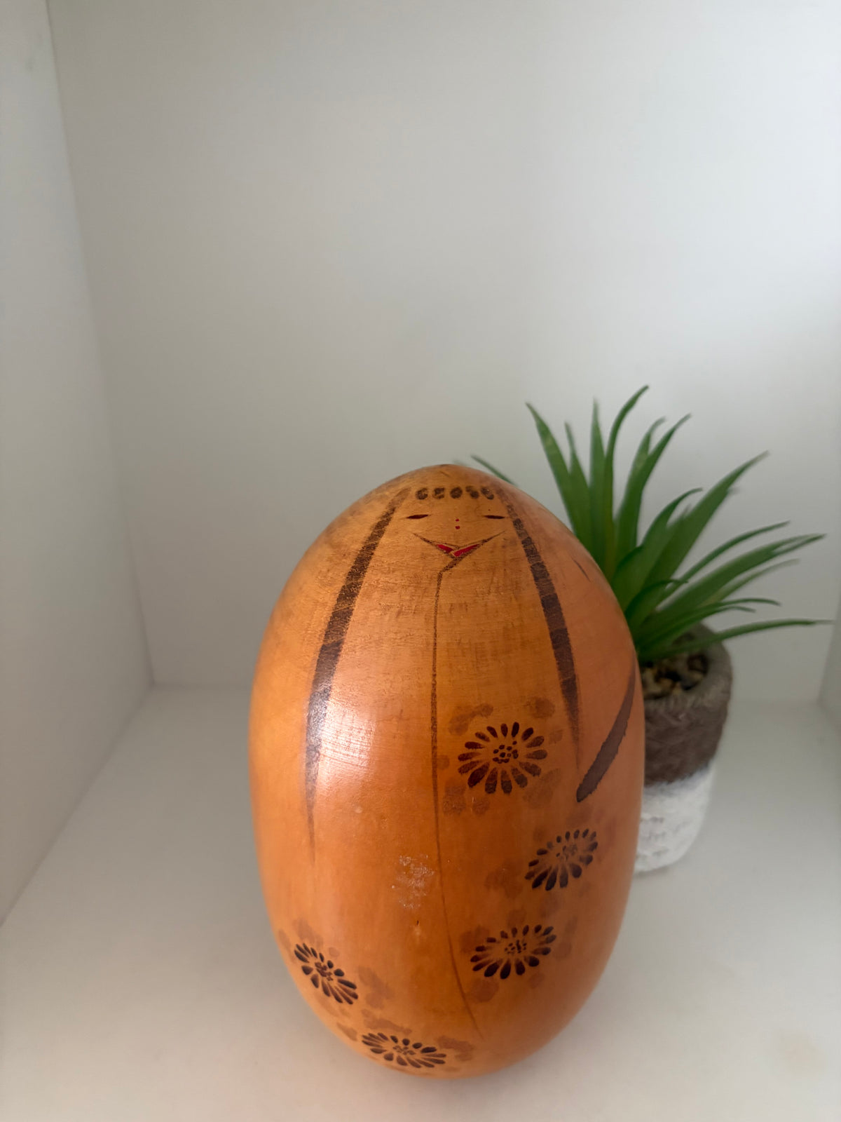 Rare vintage Sosaku kokeshi by Kano Chiyomatsu (1935-)