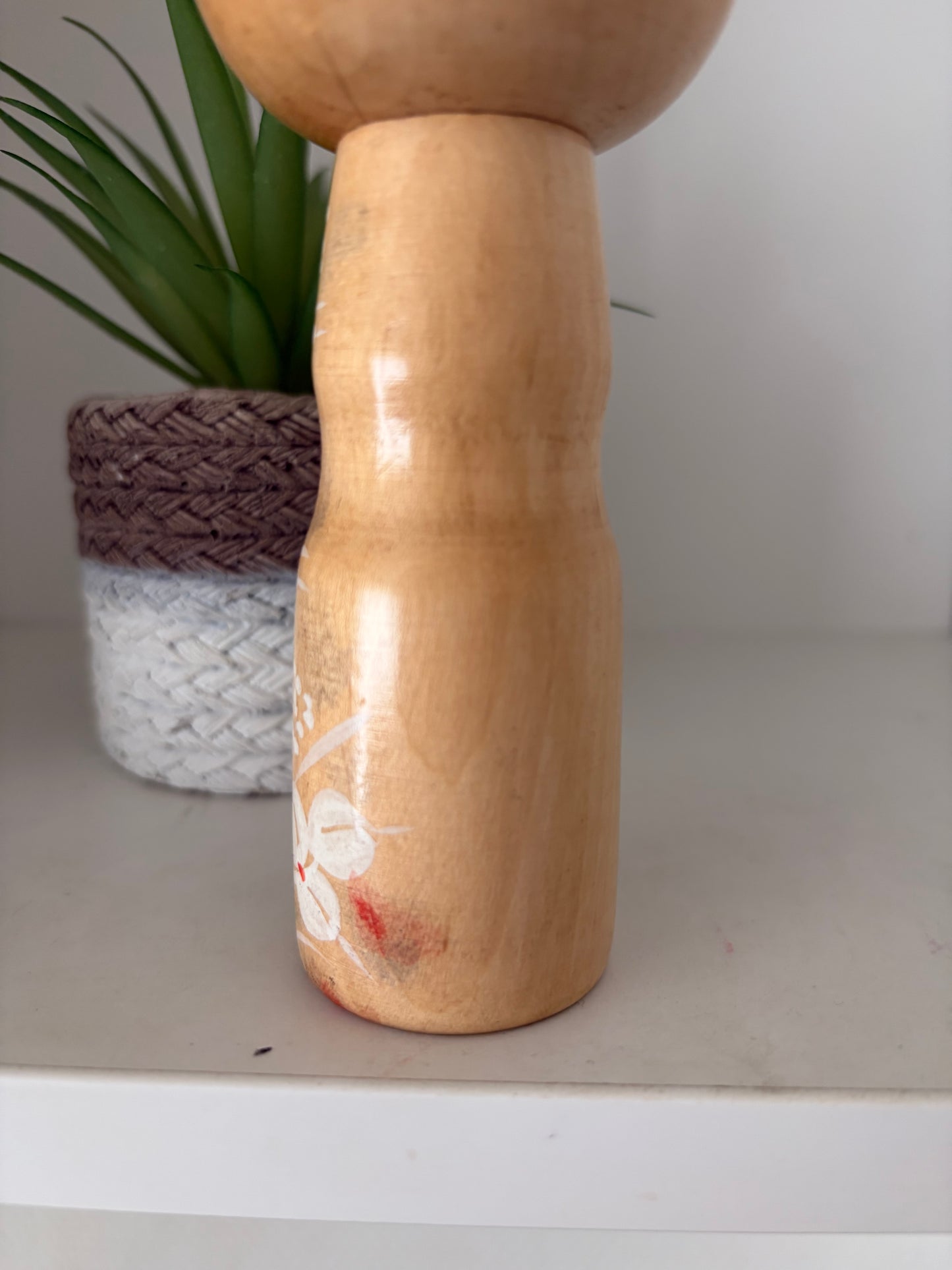 Rare vintage Sosaku kokeshi by Aida Seiho (Harumine) (1926-1998)