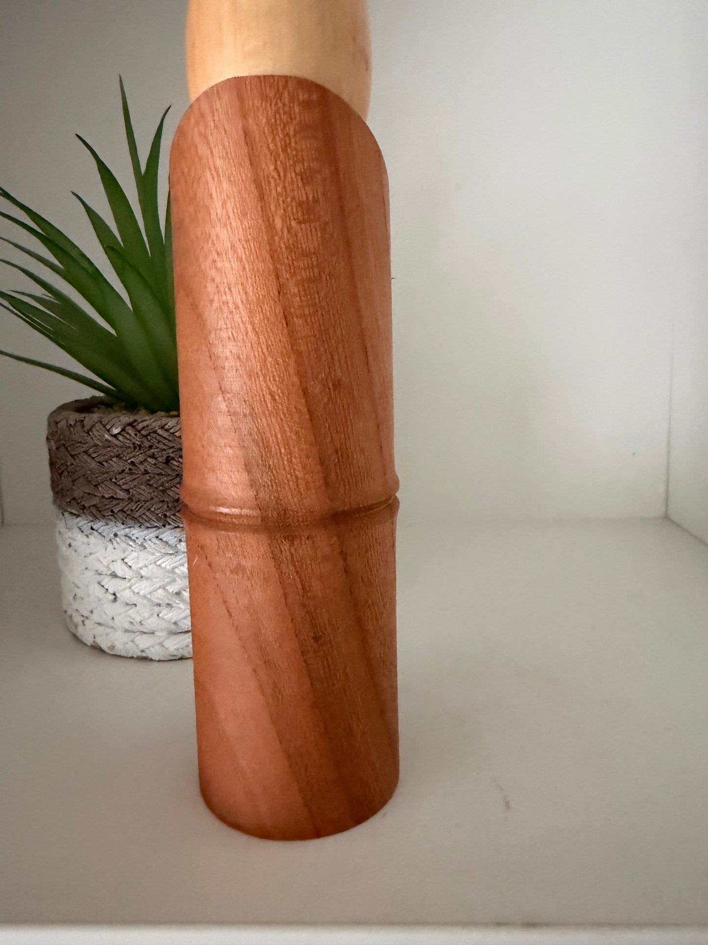 Vintage Sosaku kokeshi by Shido Shozan (1932-1995)