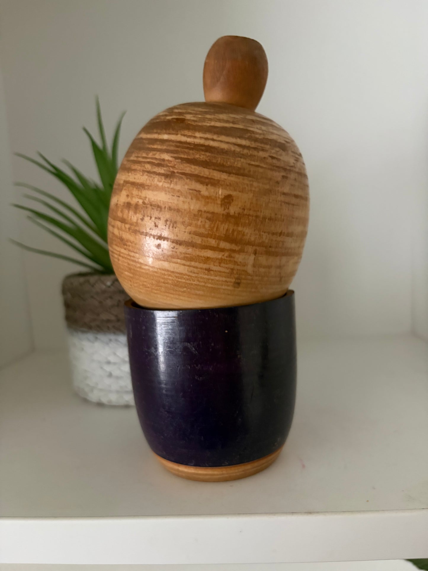 Vintage Sosaku kokeshi by Sato Suigai (1920-)
