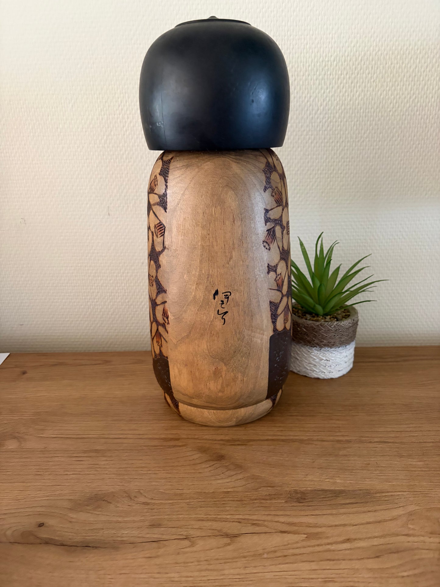 Rare vintage Gumma kokeshi by Inosuke Kobayashi (1931-)
