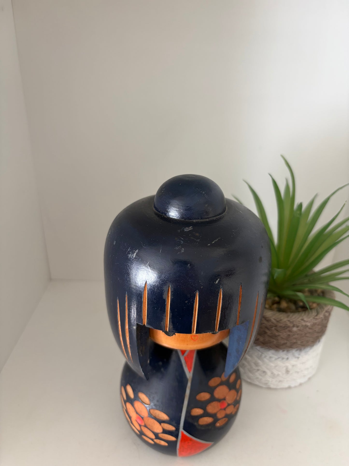 Vintage Sosaku kokeshi by Tae