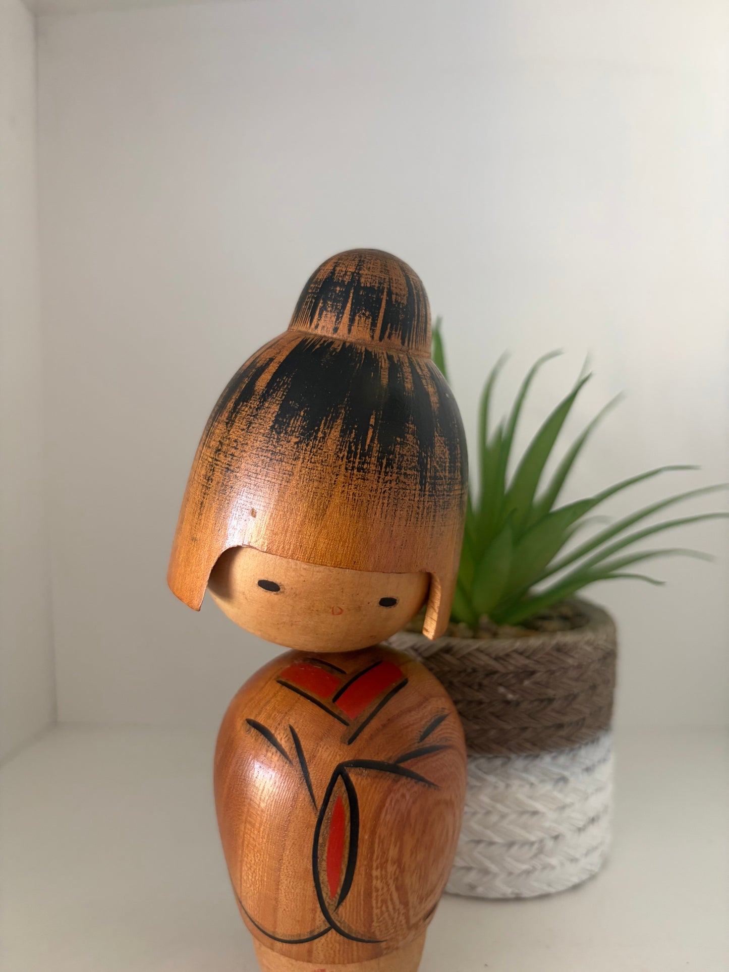 Beautiful vintage Sosaku kokeshi