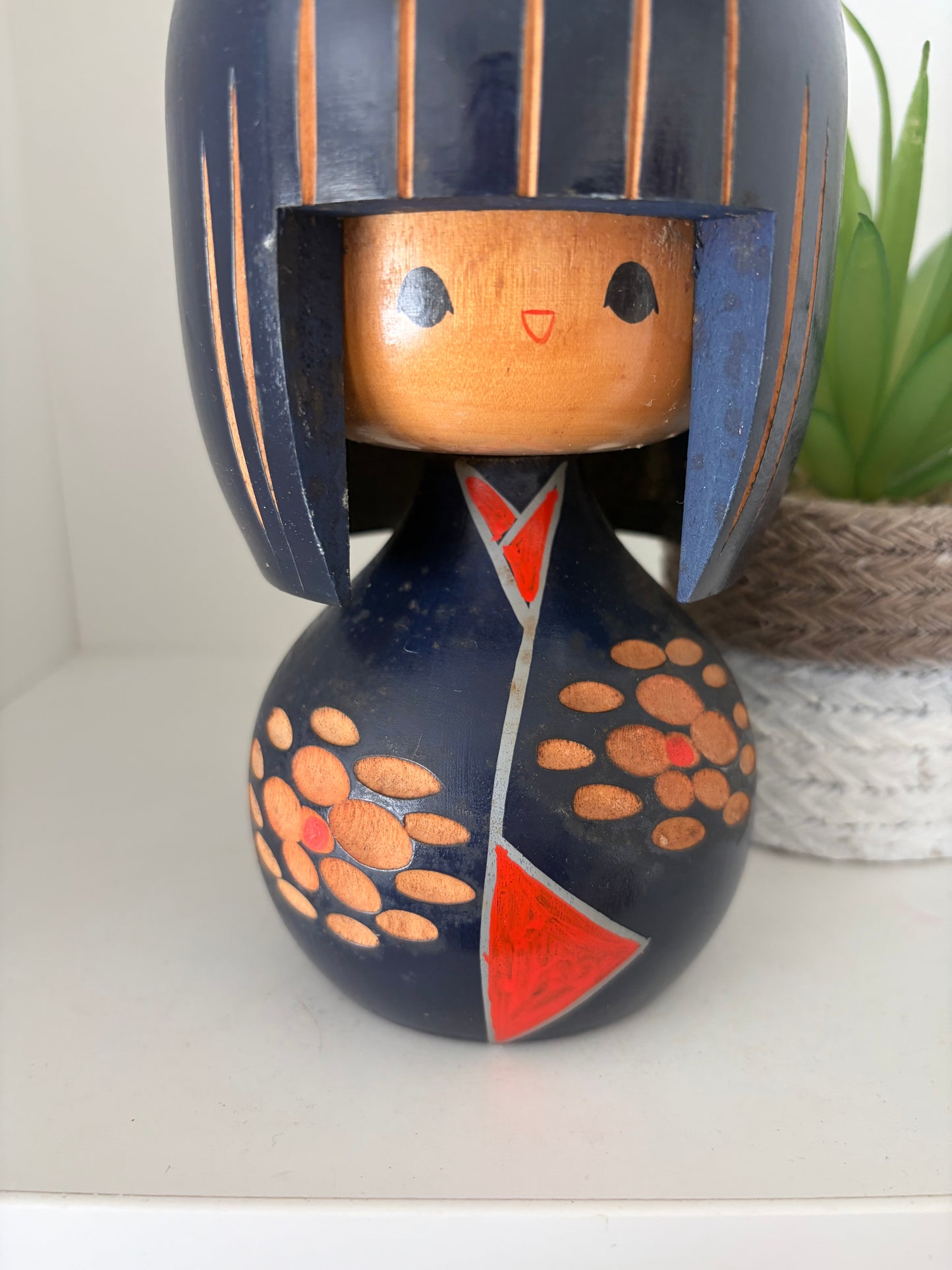 Vintage Sosaku kokeshi by Tae