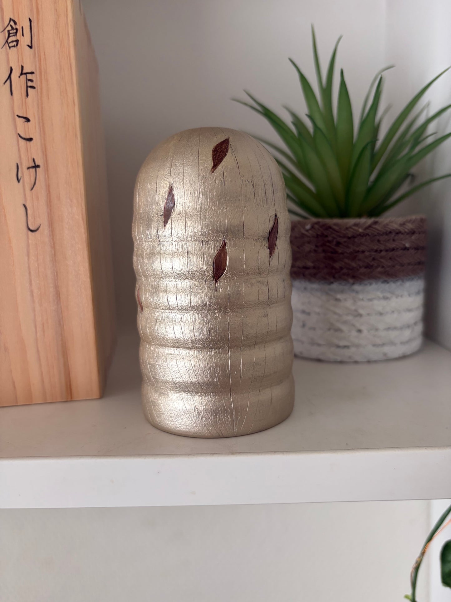 Exclusive one off a kind kokeshi by Nagisa Hirano!