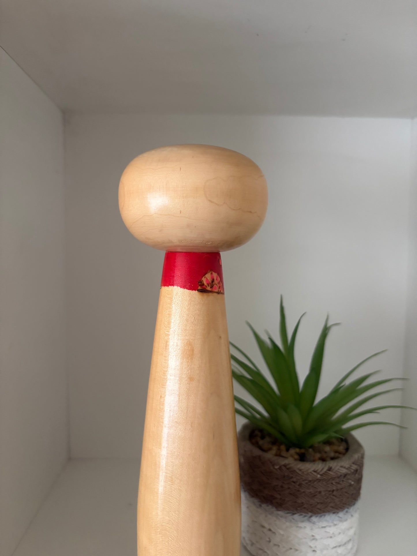 Rare vintage Sosaku kokeshi by Takahashi Hashime (1918-2002)
