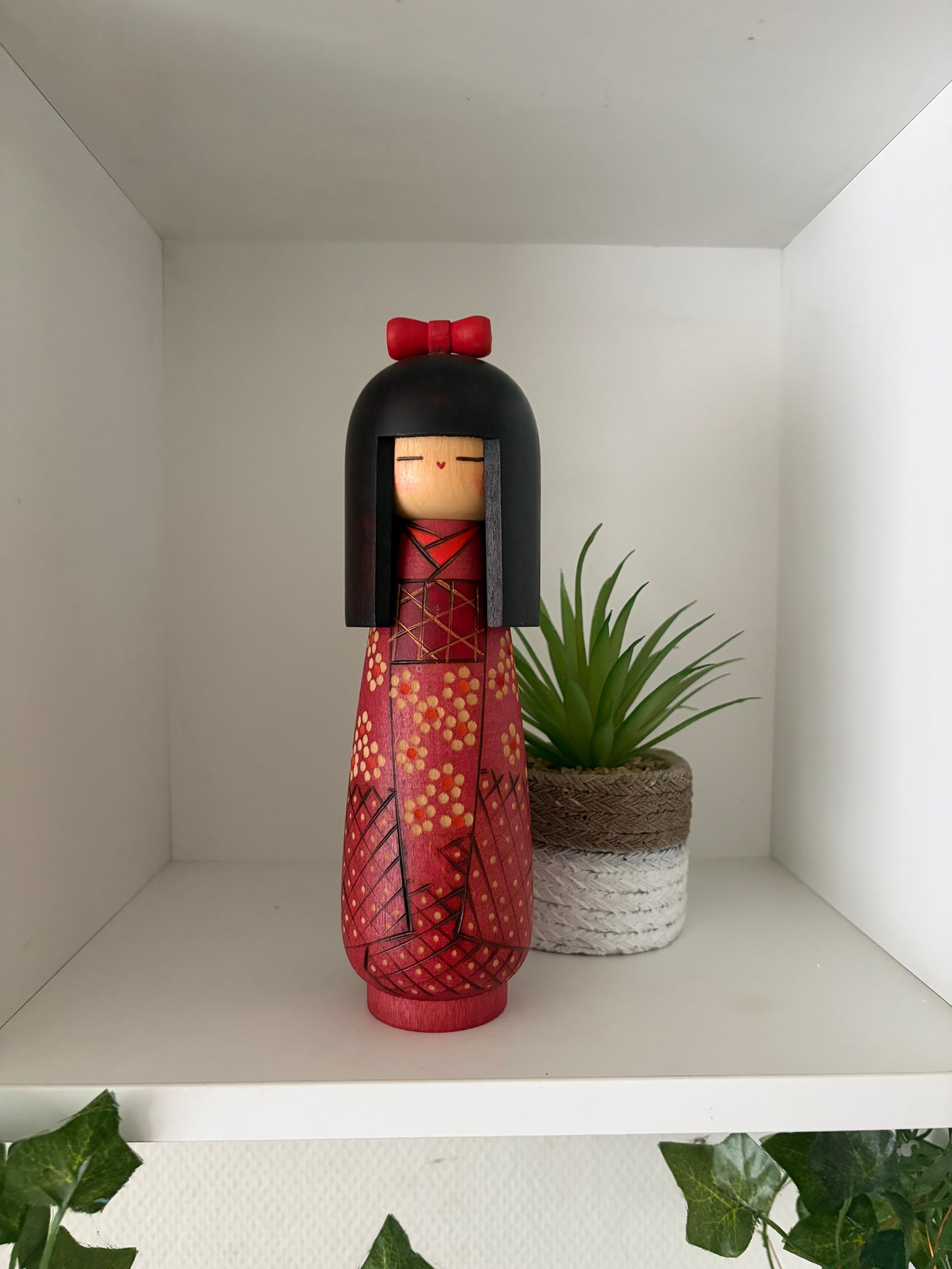 Vintage Gumma kokeshi by Kazuo Takamizawa