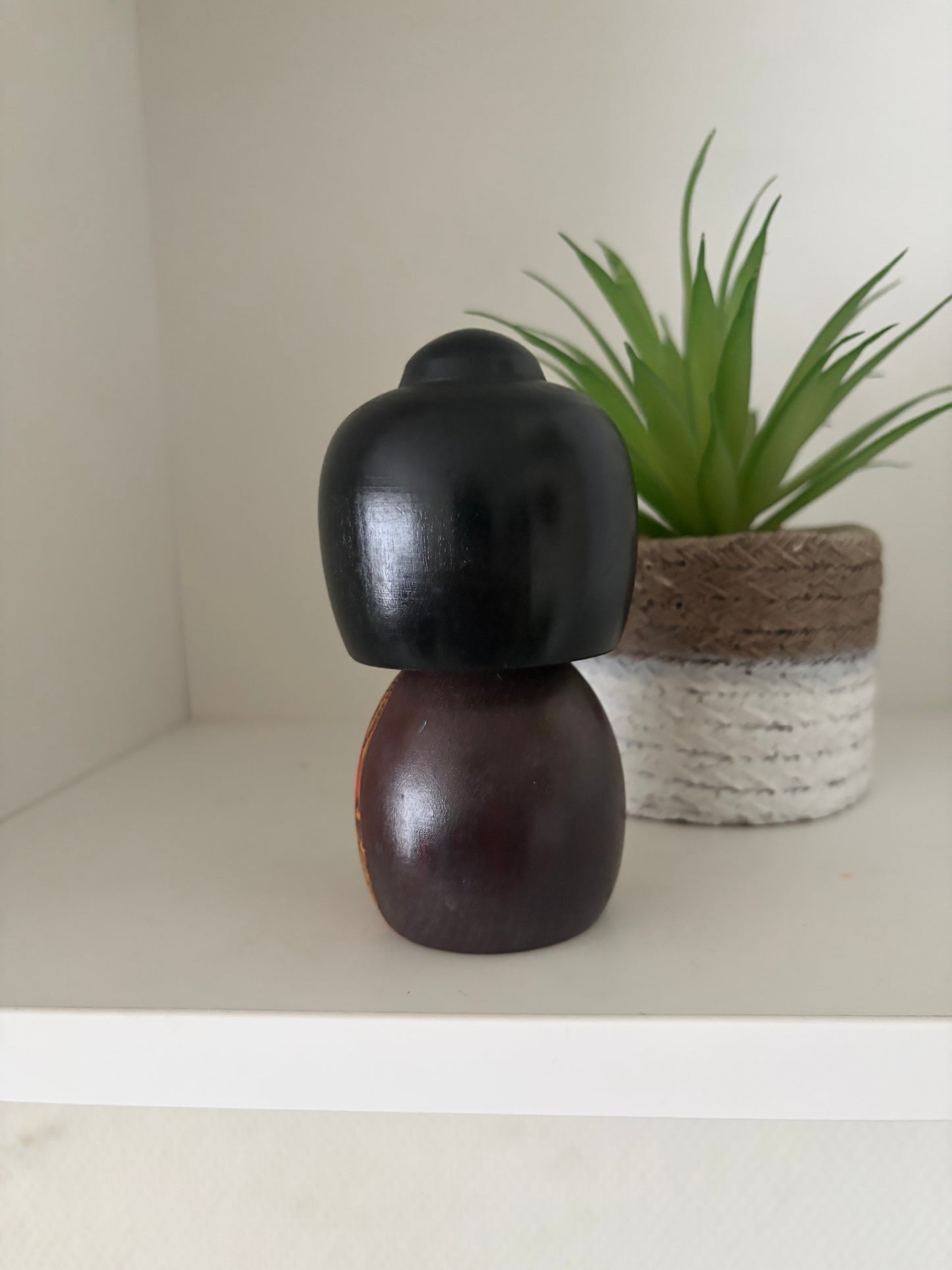 Vintage Sosaku kokeshi by Akimitsu