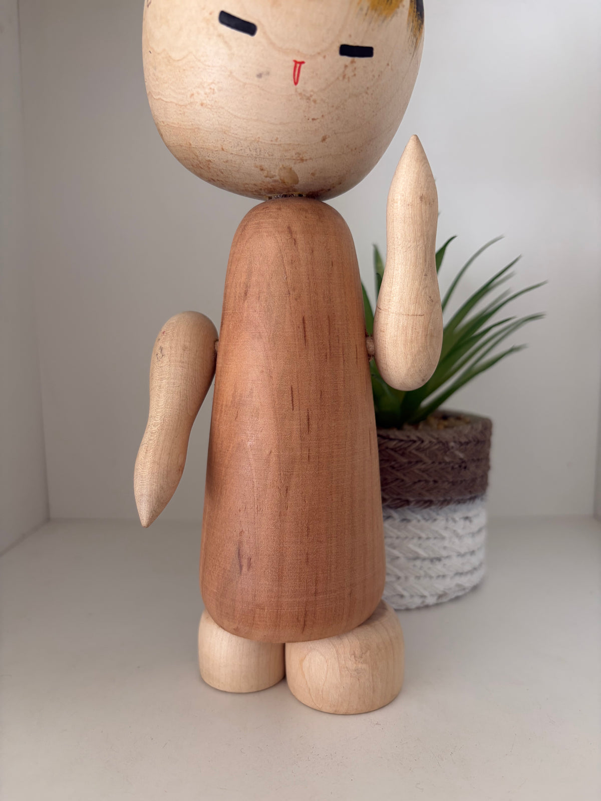 Rare vintage Sosaku kokeshi by Hideo Ishihara (1925-1999)