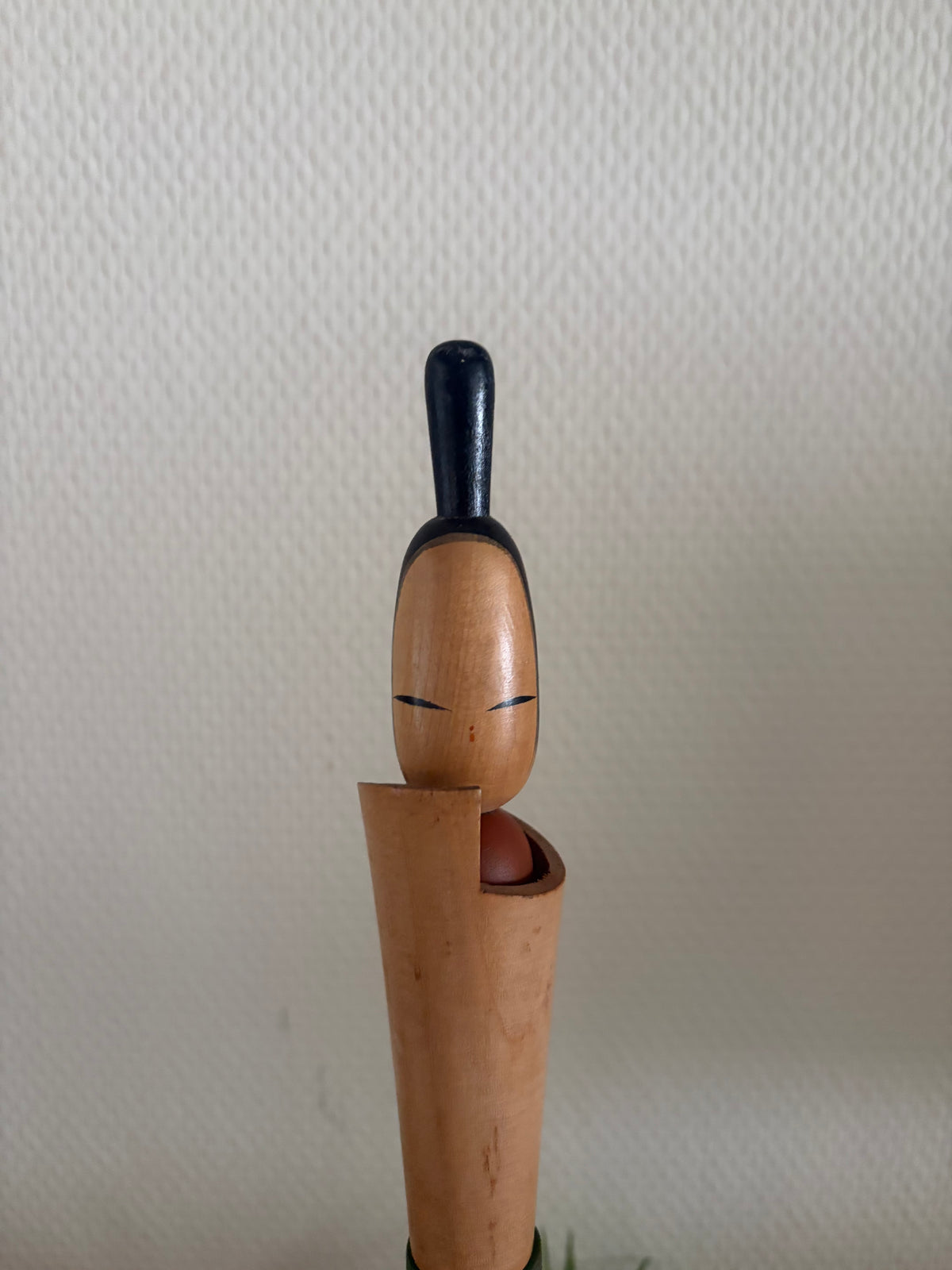 Rare vintage Sosaku kokeshi by Shido Shozan (1932-1995)