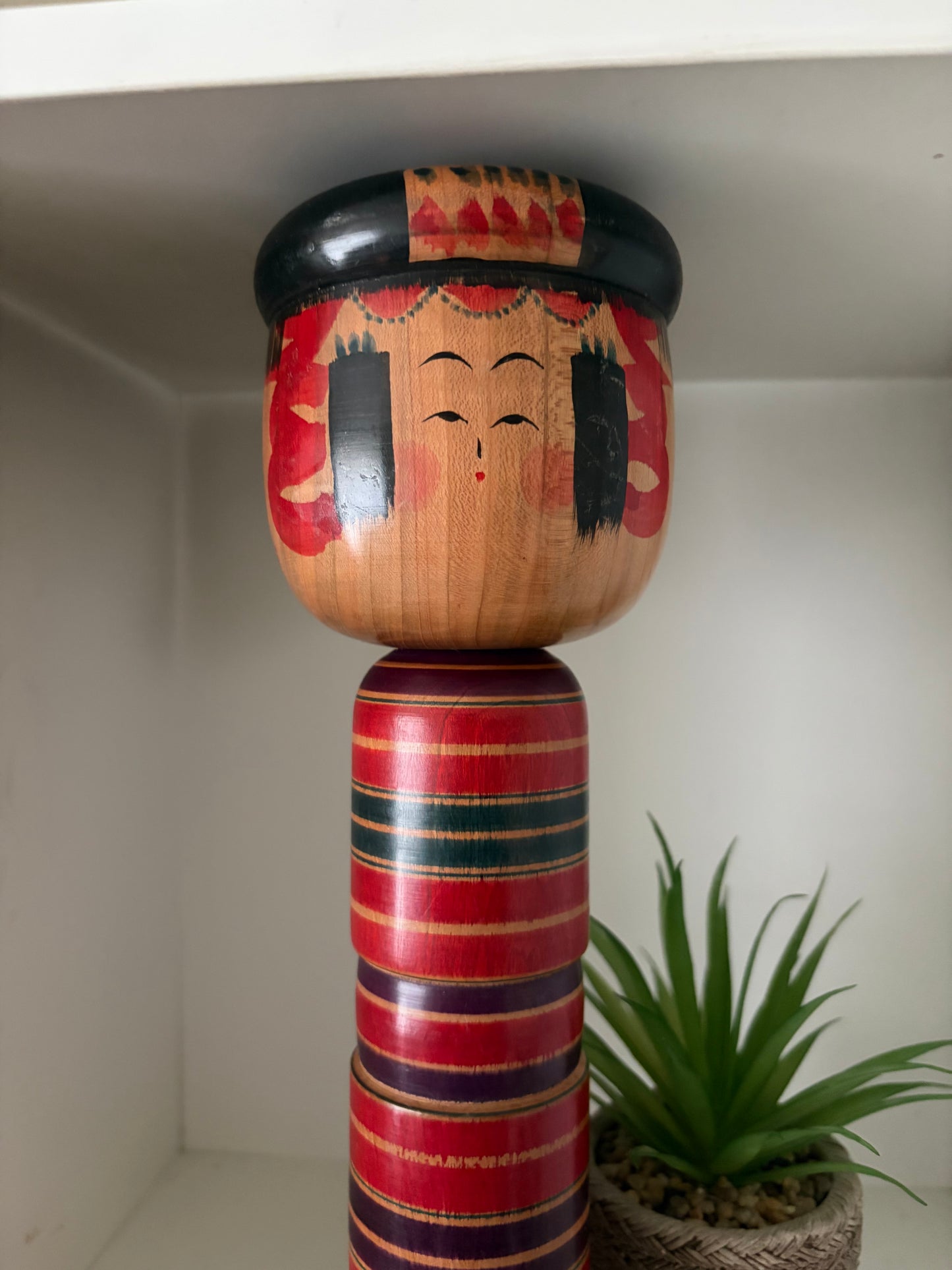 Vintage Yajiro kokeshi by Niiyama Hisashi with hat