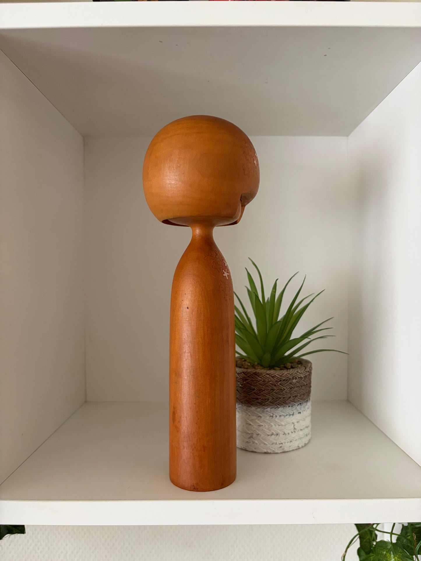 Exclusive Vintage kokeshi made by Sansaku Sekiguchi (1925-2018)