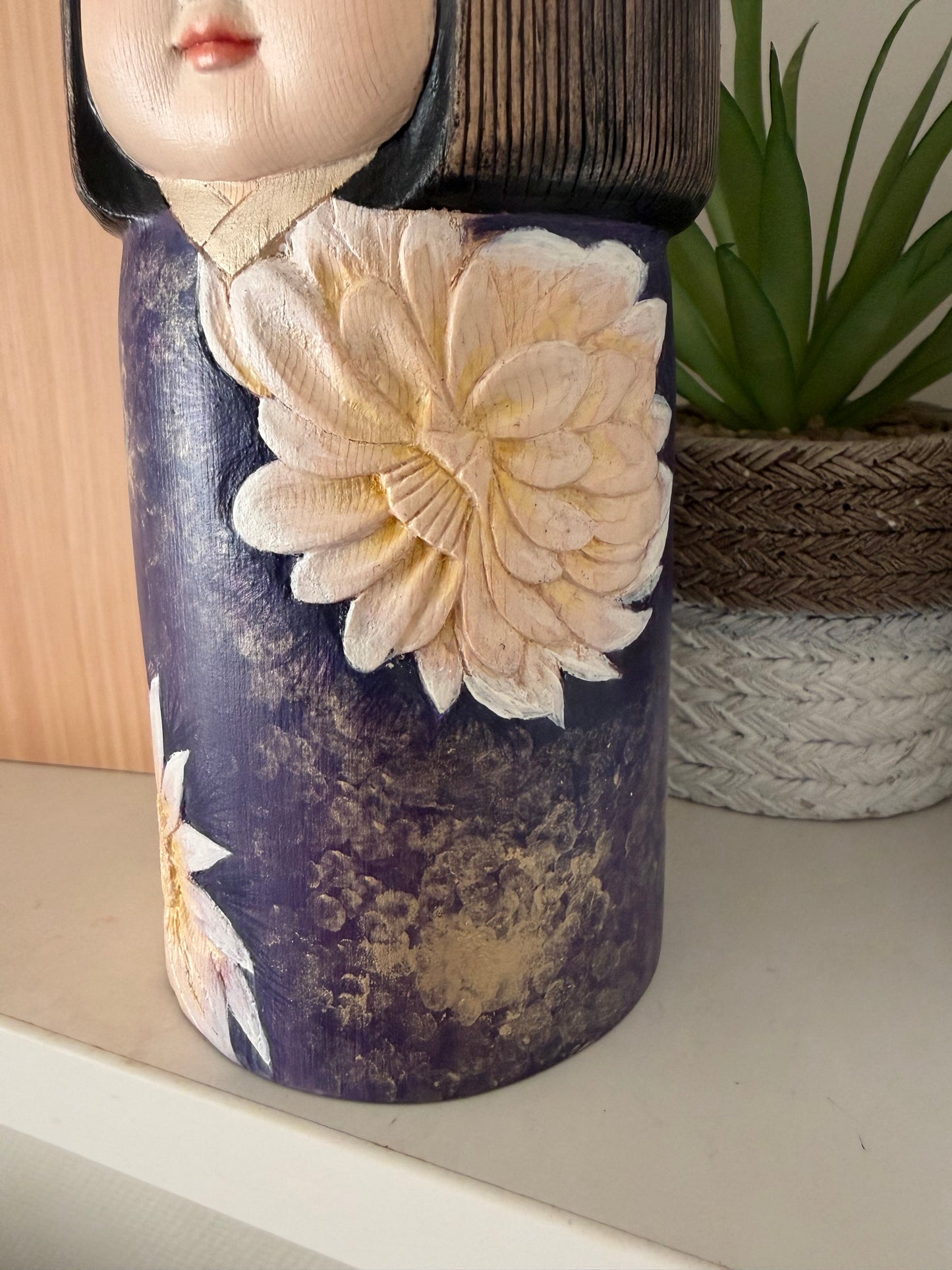 Exclusive one off a kind kokeshi by Nagisa Hirano!