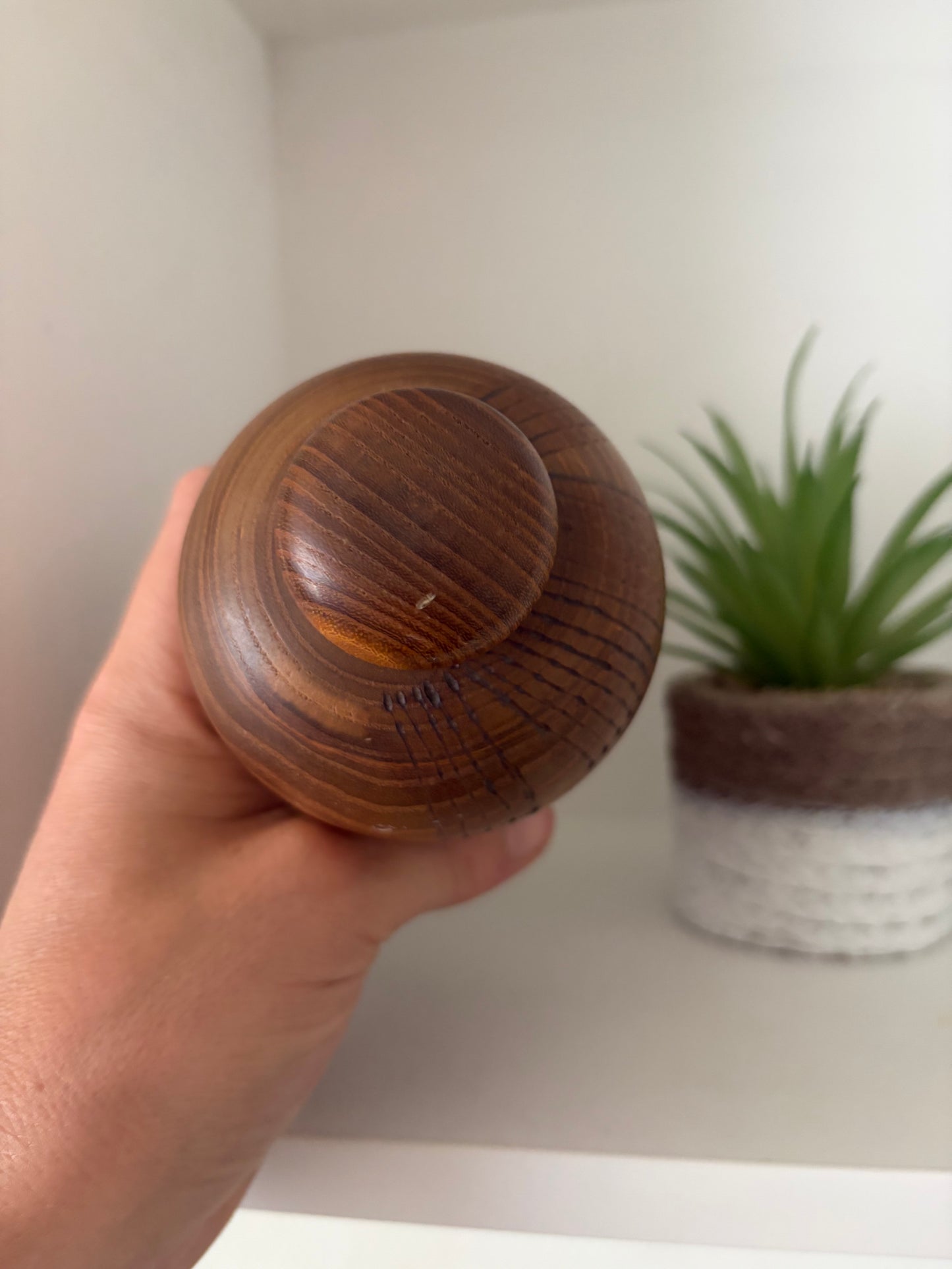 Vintage Sosaku kokeshi made by Kazuo Takamizawa (1927-)