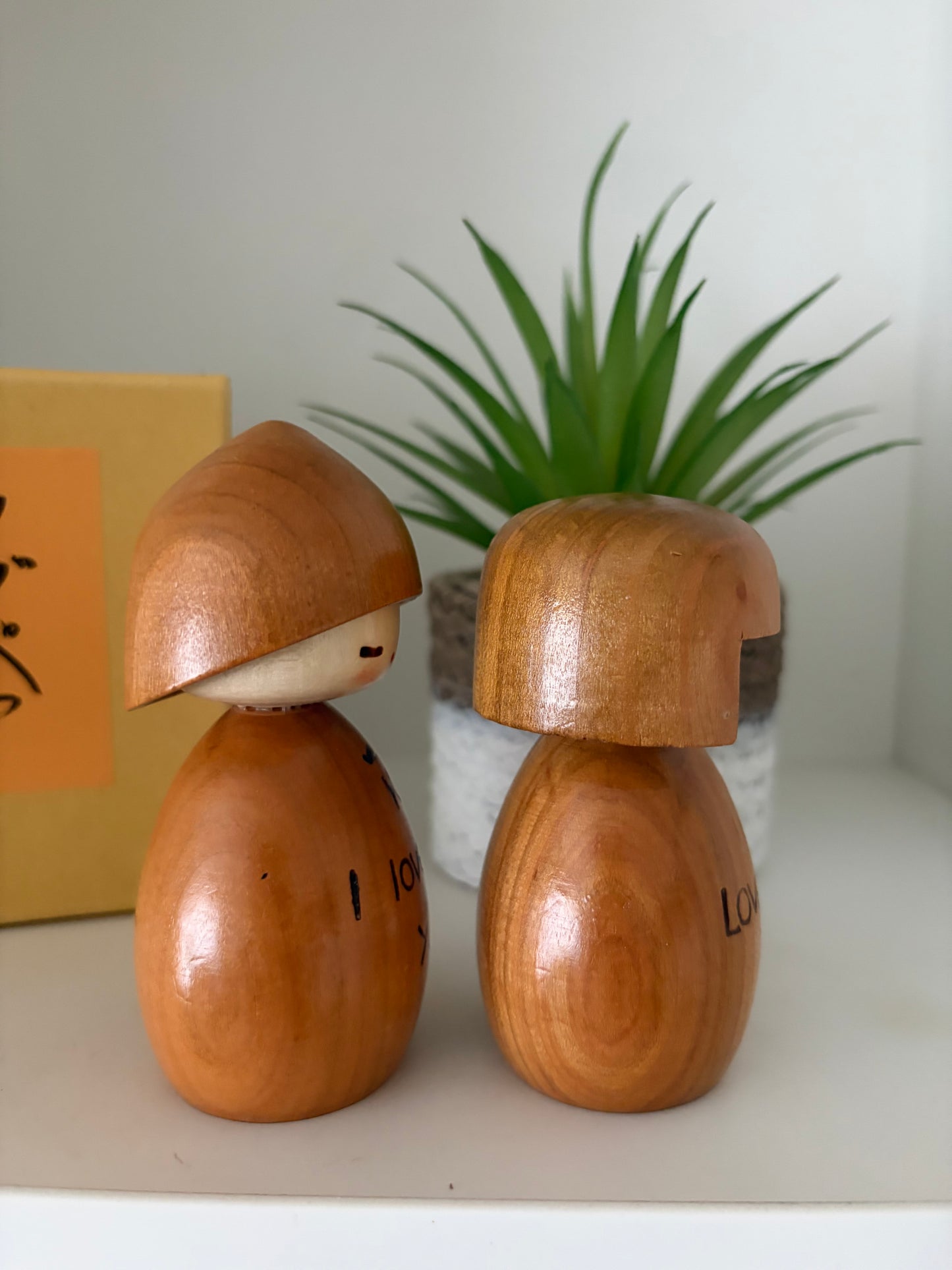 Vintage Sosaku kokeshi by Masashi Takeda - Love pair (1930-2015)