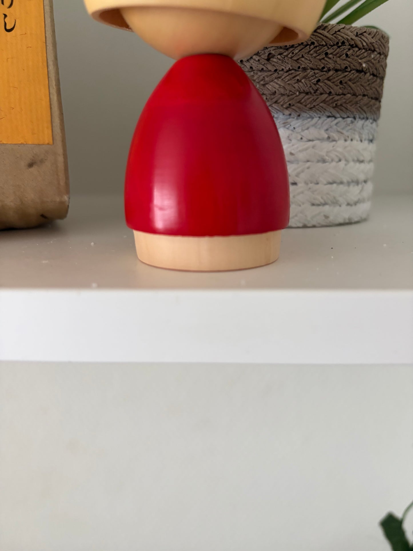 Vintage sosaku kokeshi by Fujikawa Shoei