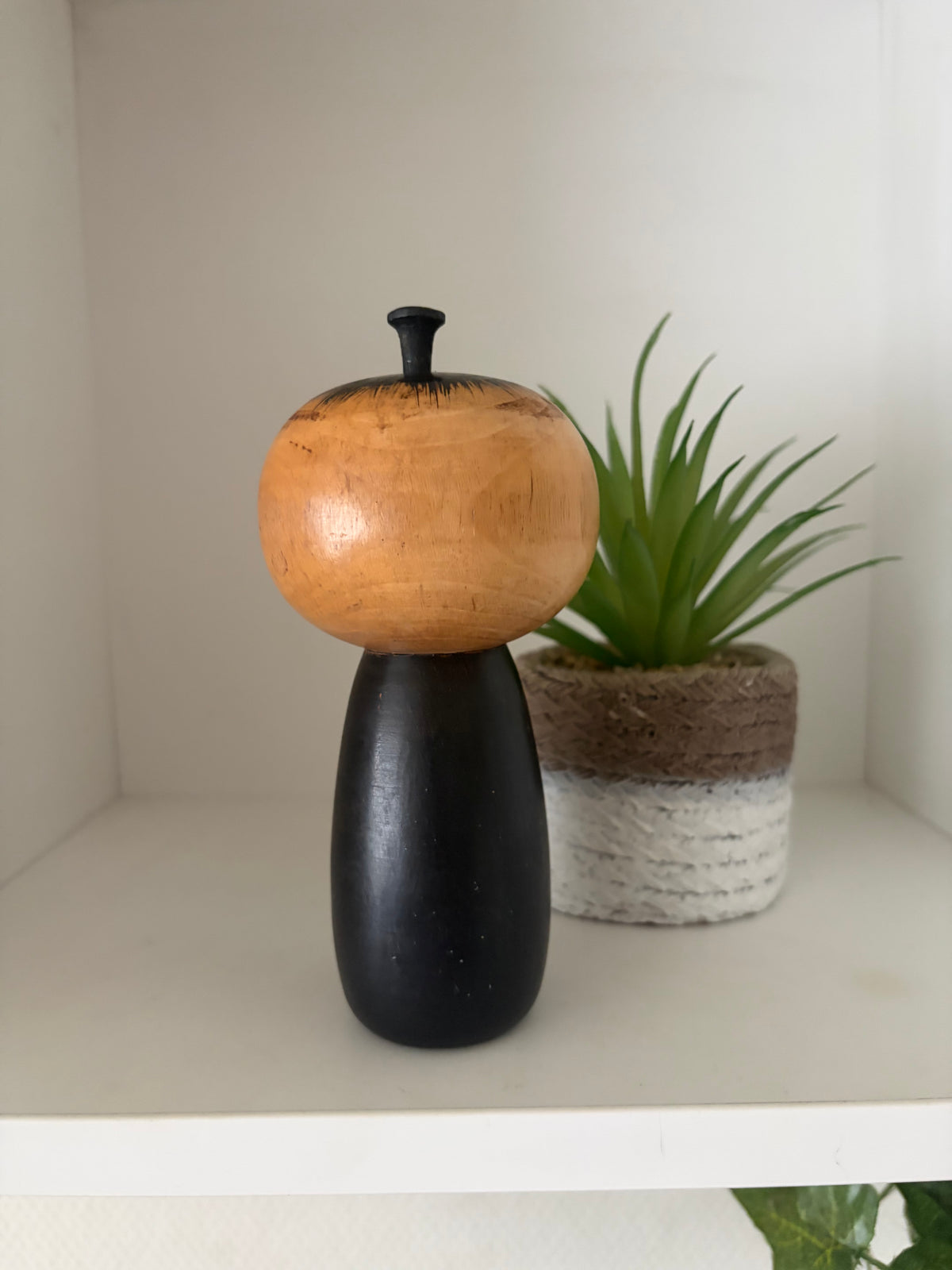 Rare Vintage Sosaku Kokeshi made by Shozan Shido (1932-1995)