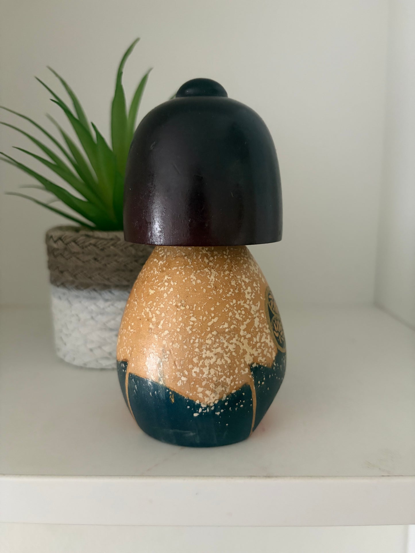 Rare Vintage Sosaku kokeshi by Aoki Ryoka (1931-)