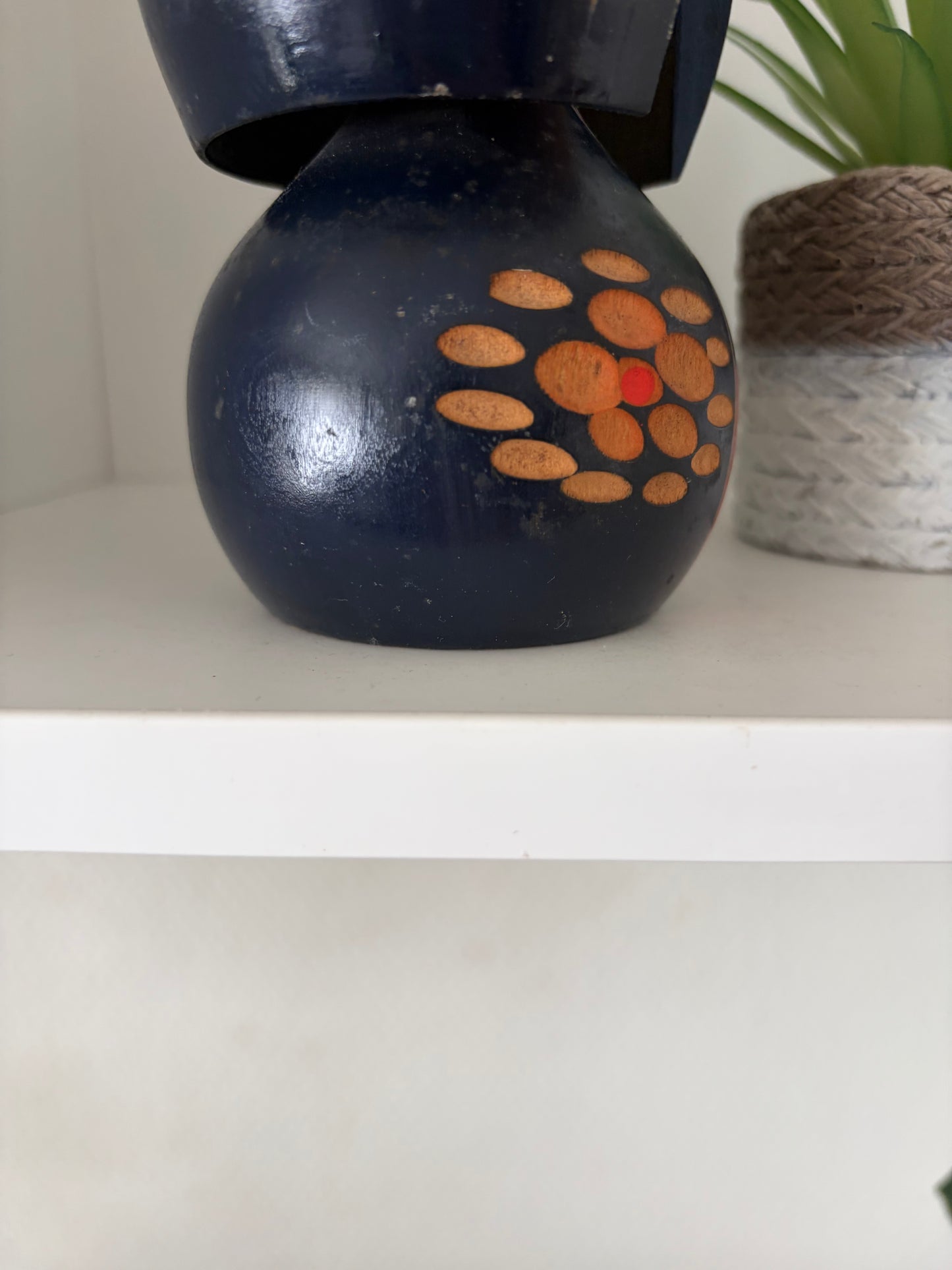 Vintage Sosaku kokeshi by Tae
