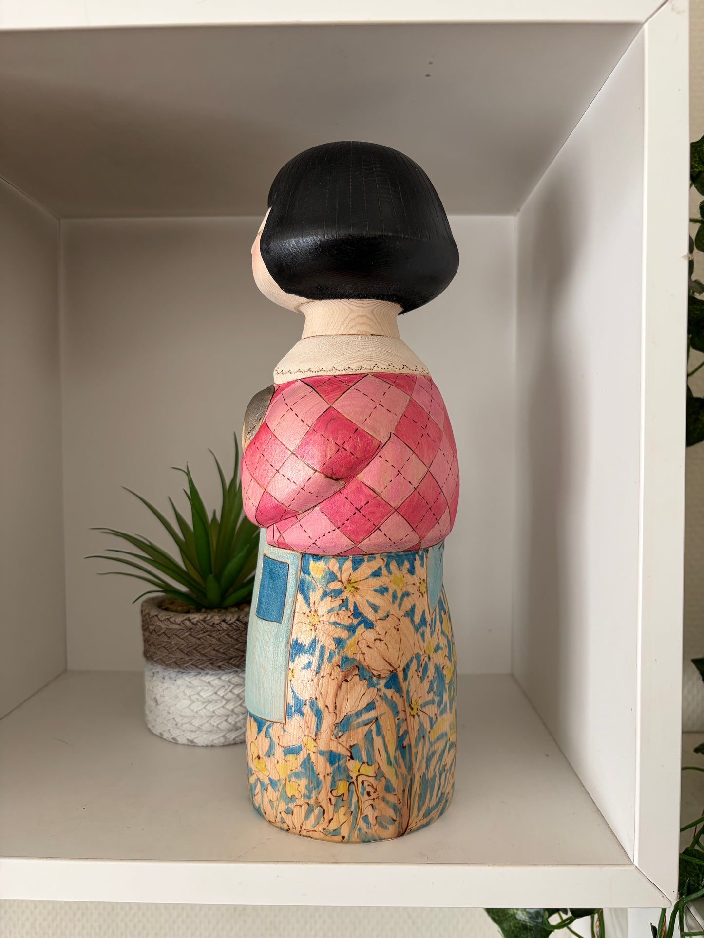 Unique Modern Sosaku kokeshi by Yuko Yamazaki - With box