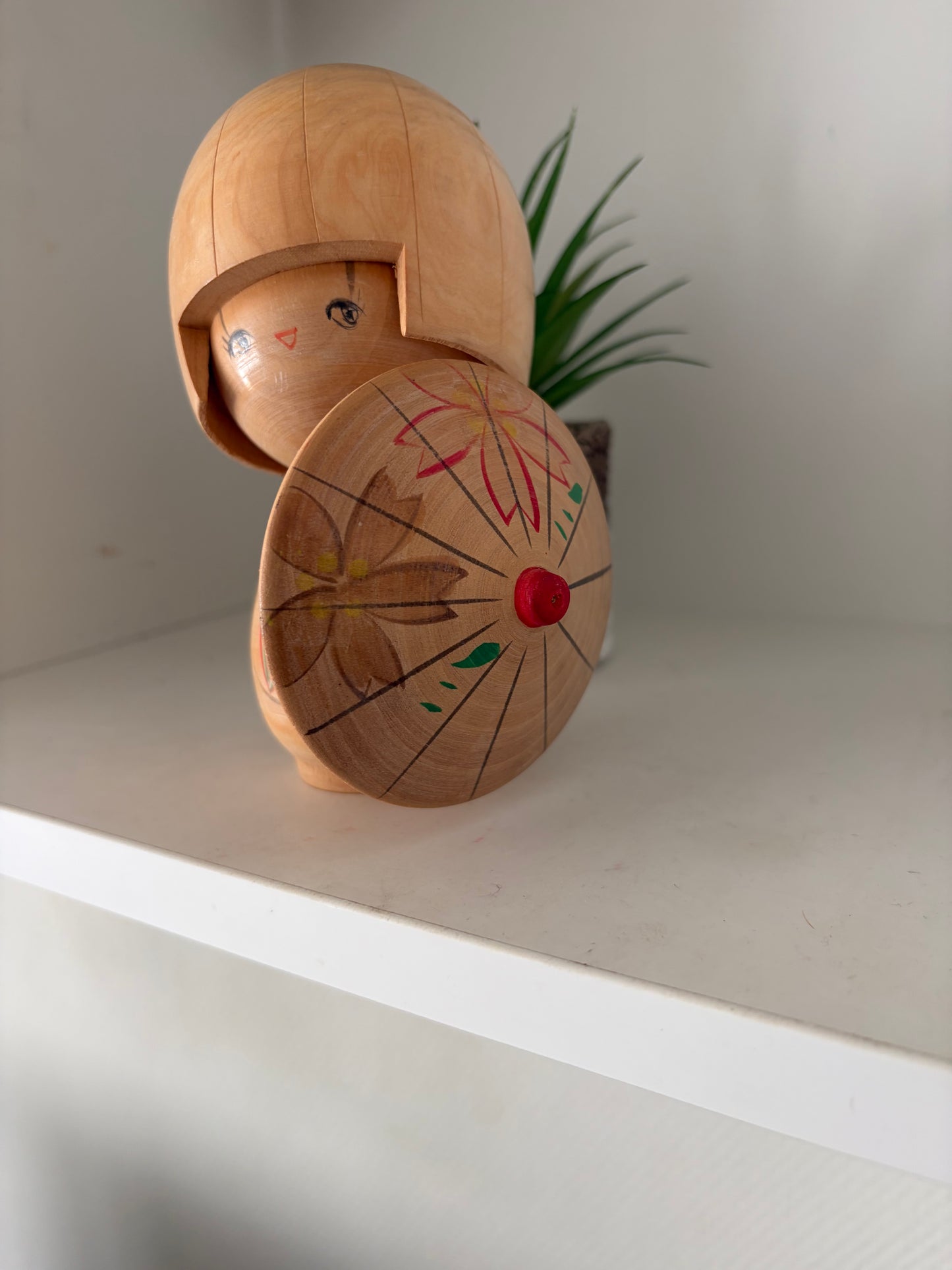 Cute vintage Sosaku kokeshi by Waichi with umbrella