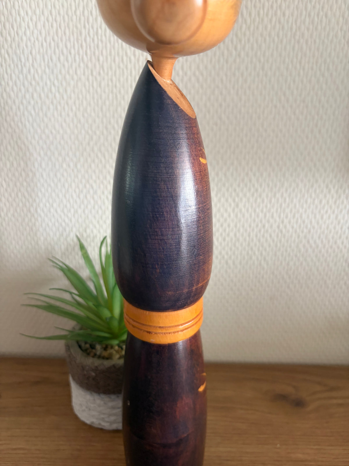 Vintage Sosaku kokeshi by Sato Suigai (1920-)