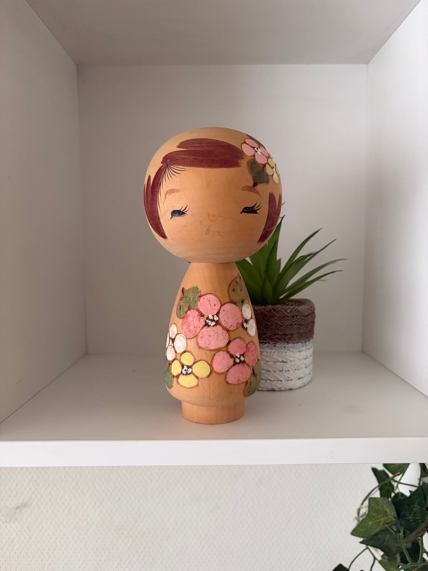 Vintage Sosaku kokeshi by Murakami Chie