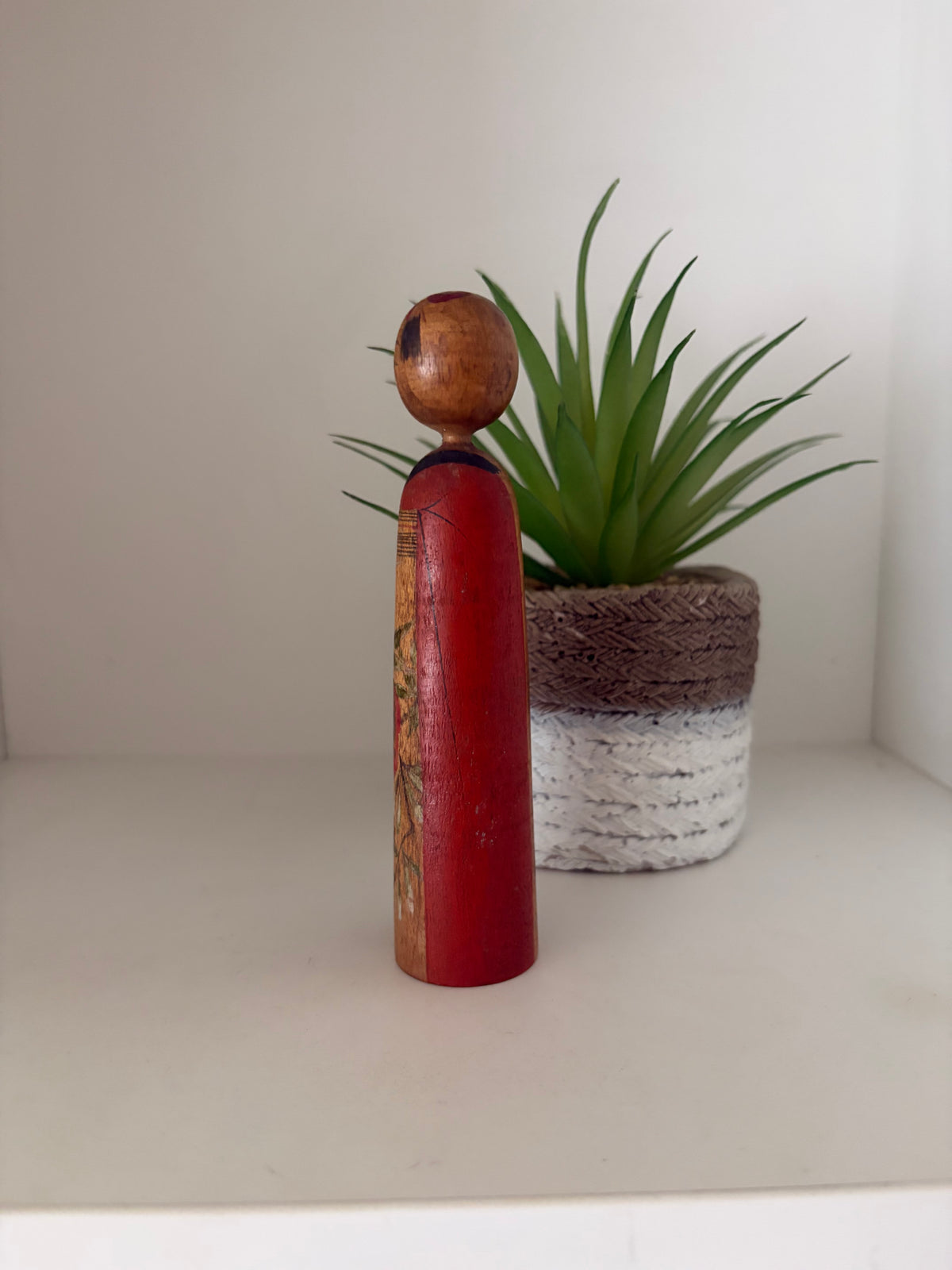 Exclusive Kijiyama kokeshi made by Takano Yohachi (1907-1994)
