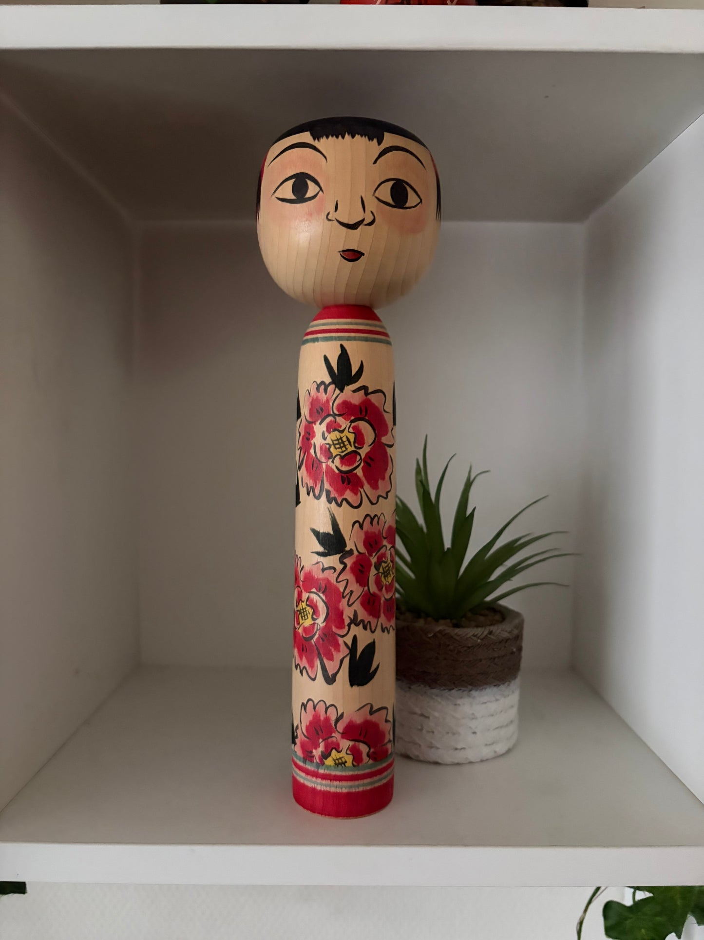 Rare Nakanosawa kokeshi by Honda Hiroshi（1934～2011）