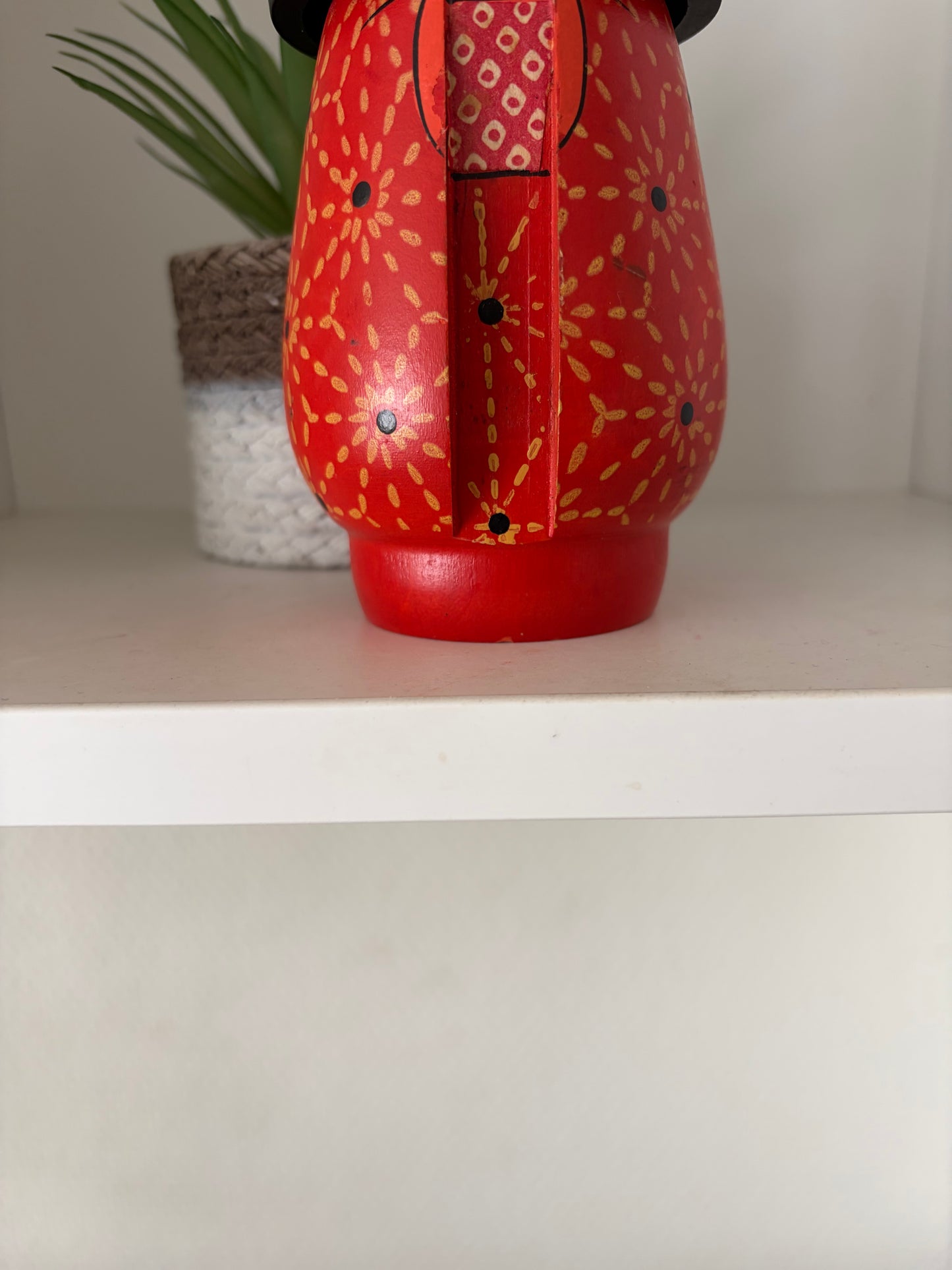 Vintage Gumma kokeshi made by Kazuo Takamizawa (1927-)