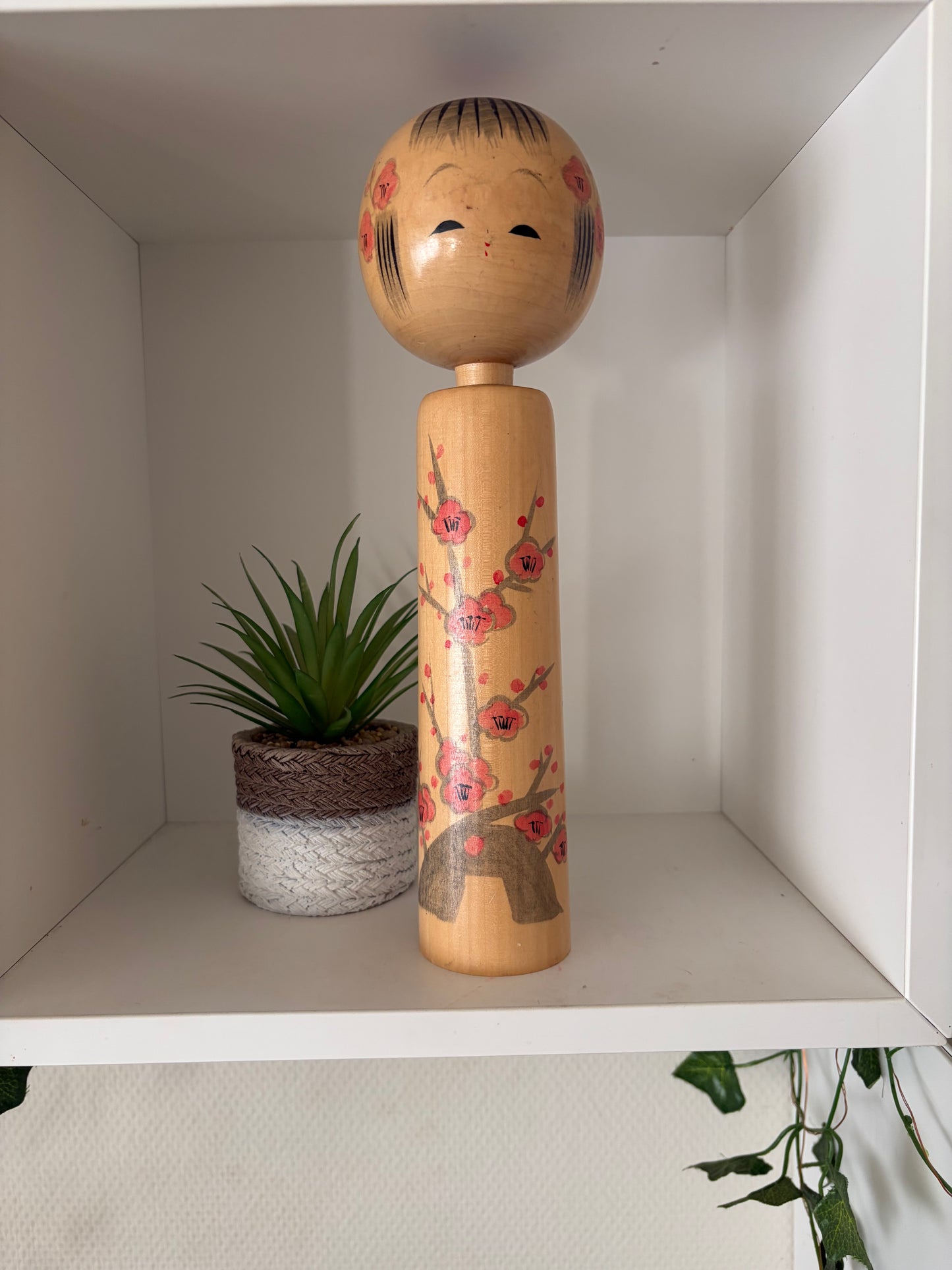 Vintage Sosaku kokeshi by Eiko Shibata (1924-) - Dated 1990