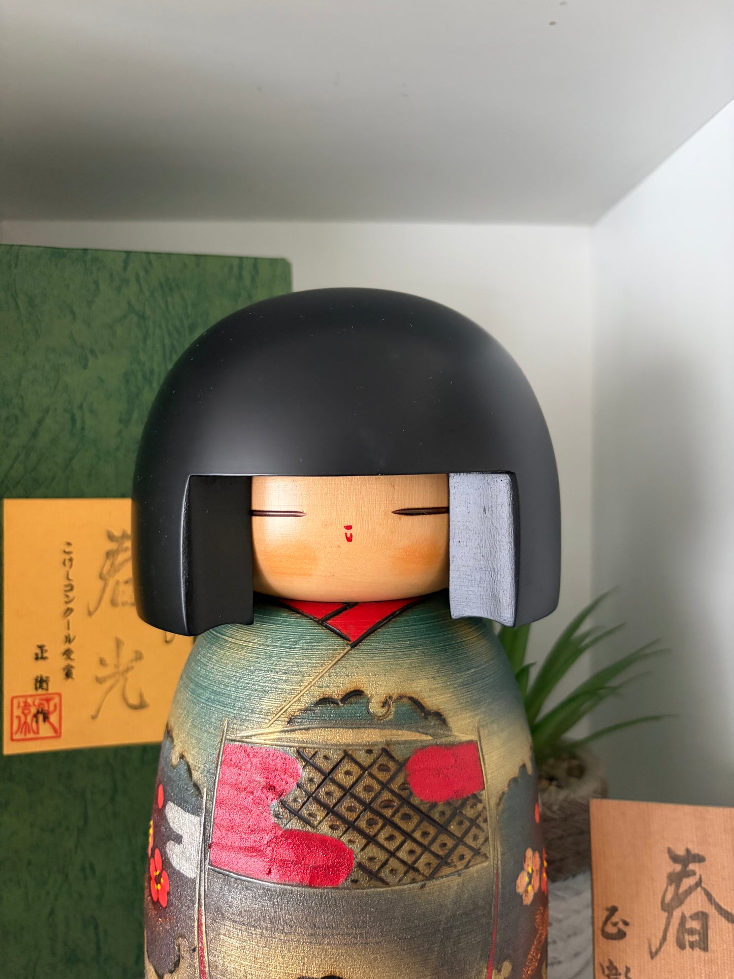 Vintage Gumma kokeshi by Fujikawa Masae