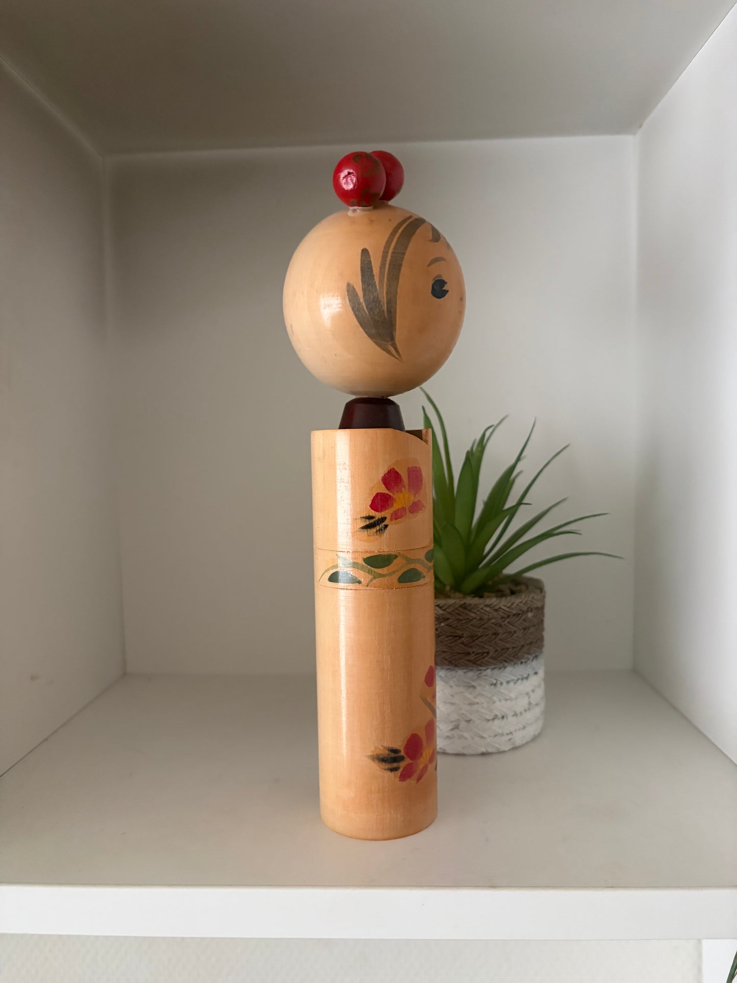 Vintage Sosaku kokeshi by Hosaka Torao
