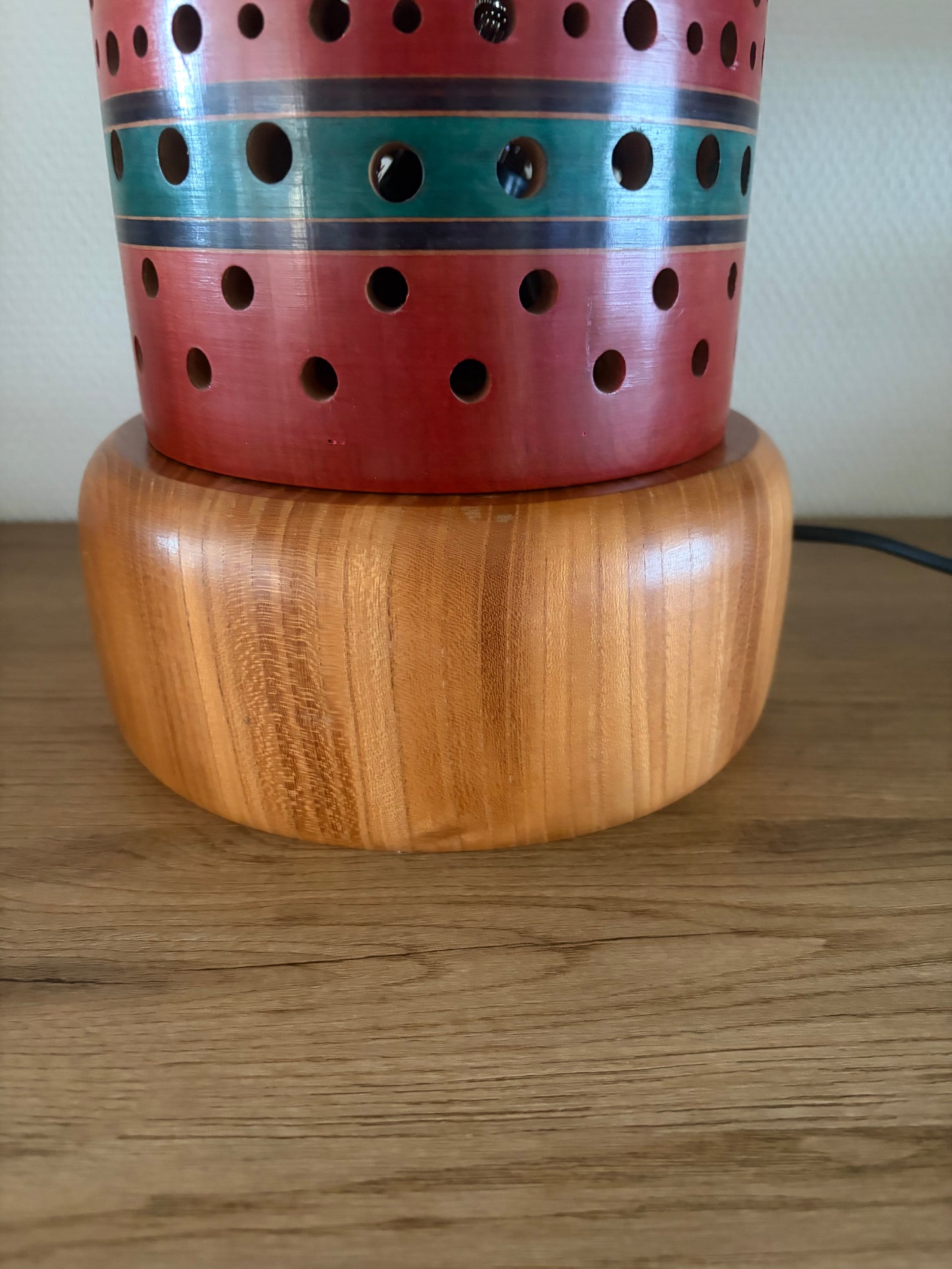 Exclusive one of kind Tsuchiyu kokeshi lamp by Yukinori Chennoh!