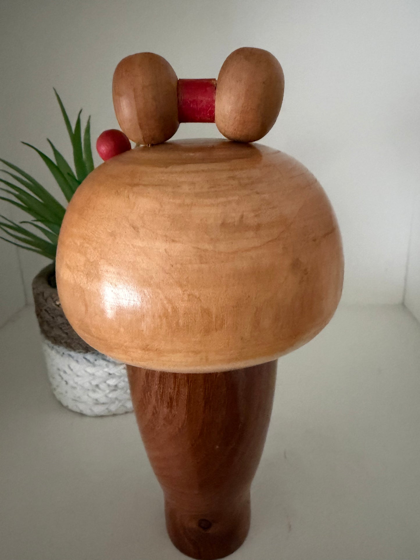Rare vintage Sosaku kokeshi by Ishida Kanji