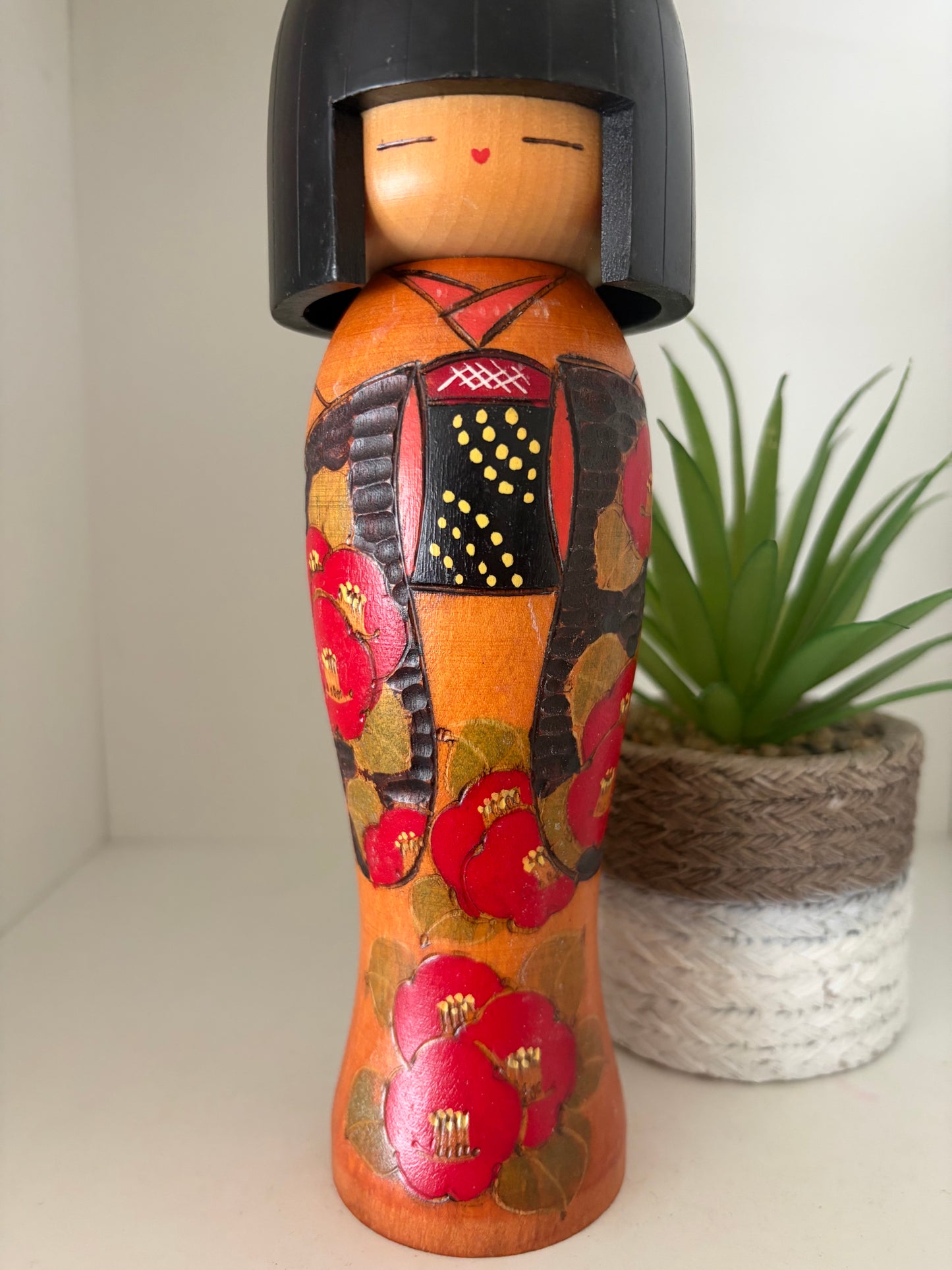 Vintage Gumma kokeshi by Kazuo Takamizawa (1927-)