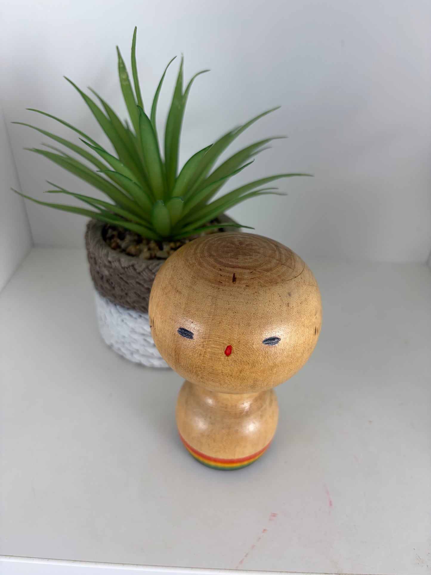 Vintage Sosaku kokeshi by Ryosuke