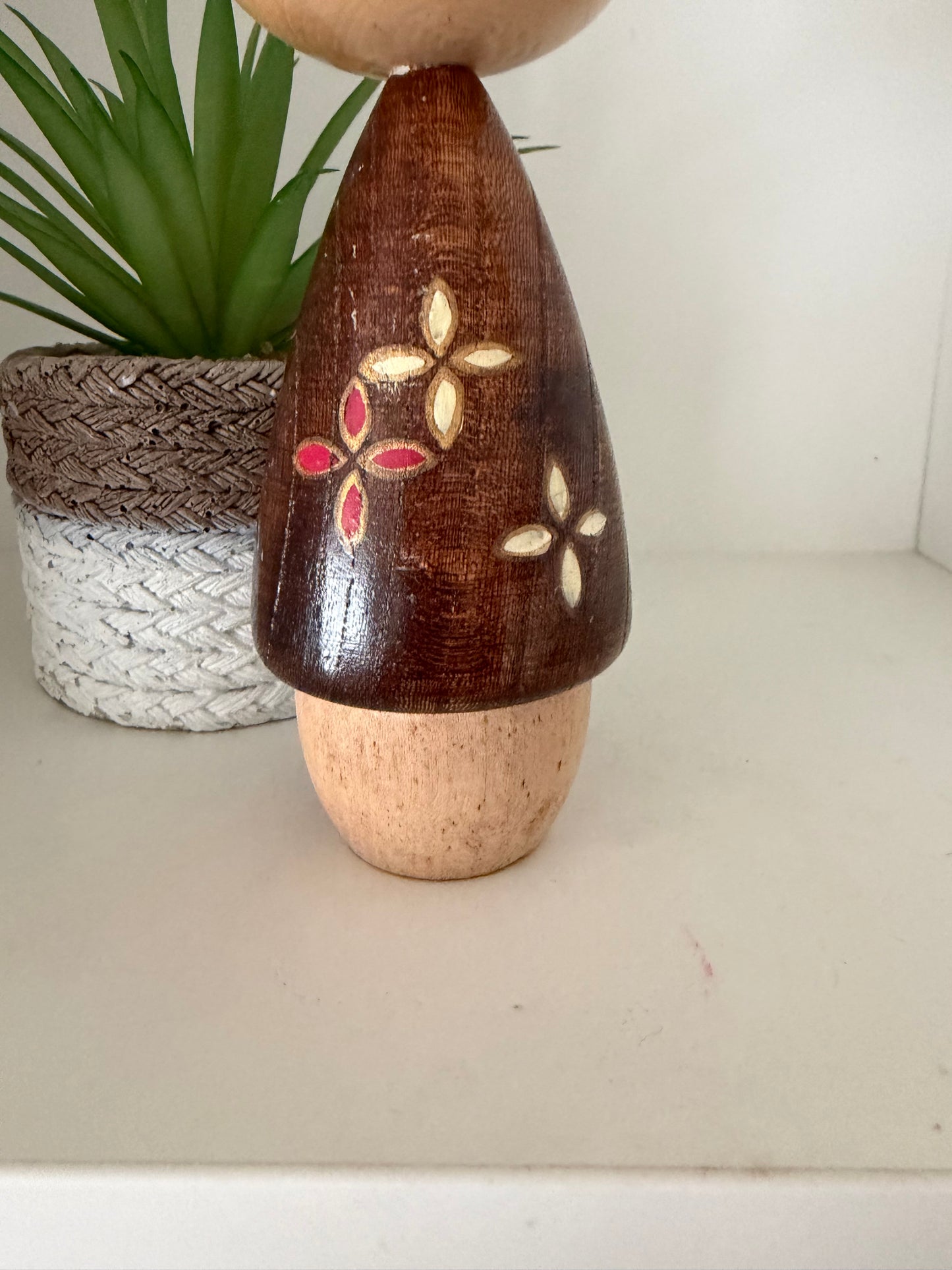 Vintage Sosaku kokeshi by Isamu Yamakawa (1928-)