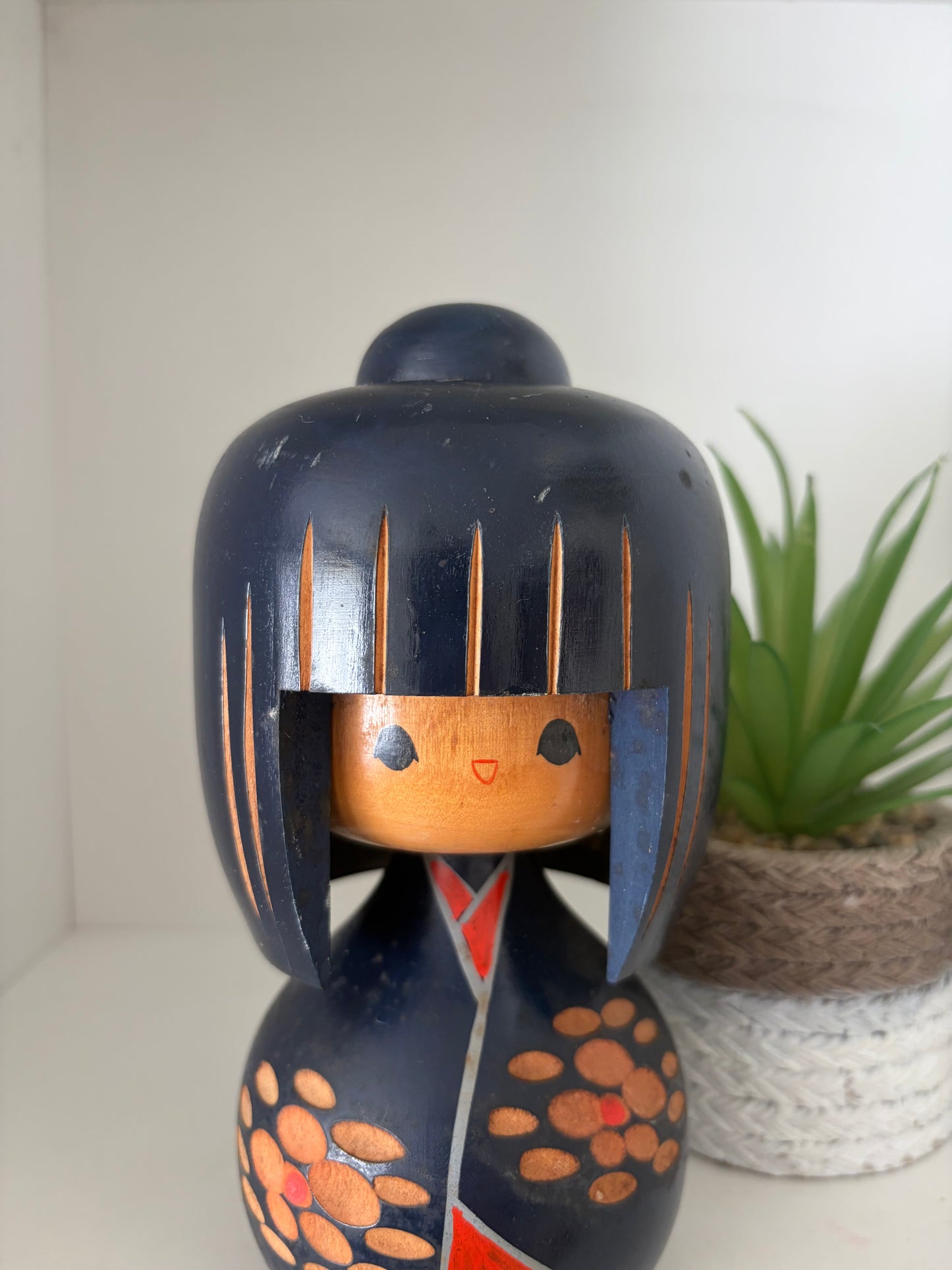 Vintage Sosaku kokeshi by Tae