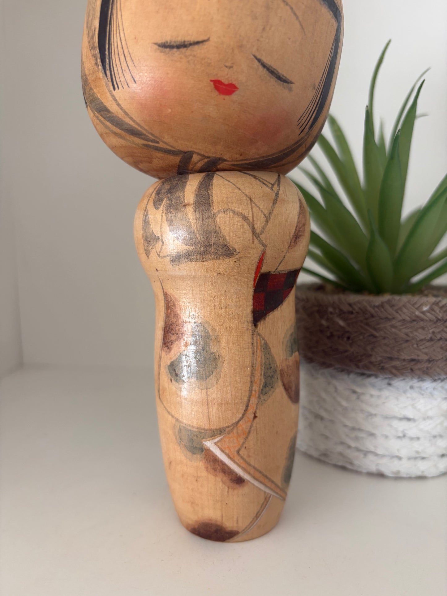 Rare vintage Sosaku kokeshi by Imai Tamamizu