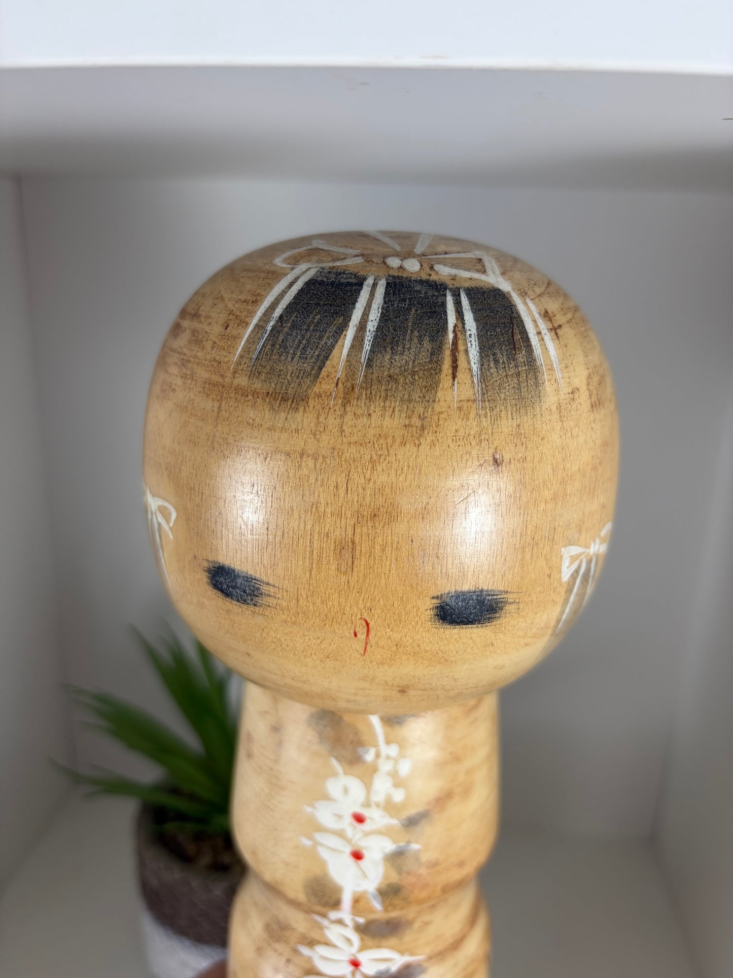 Rare vintage Sosaku kokeshi by Aida Seiho (Harumine) (1926-1998)