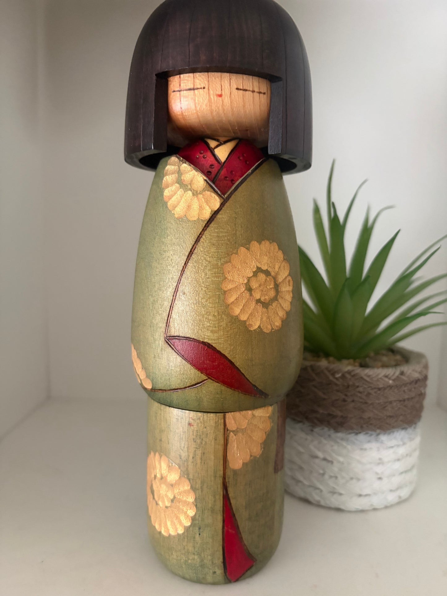 Vintage Gumma Kokeshi By Kazuo Takamizawa (1927-)