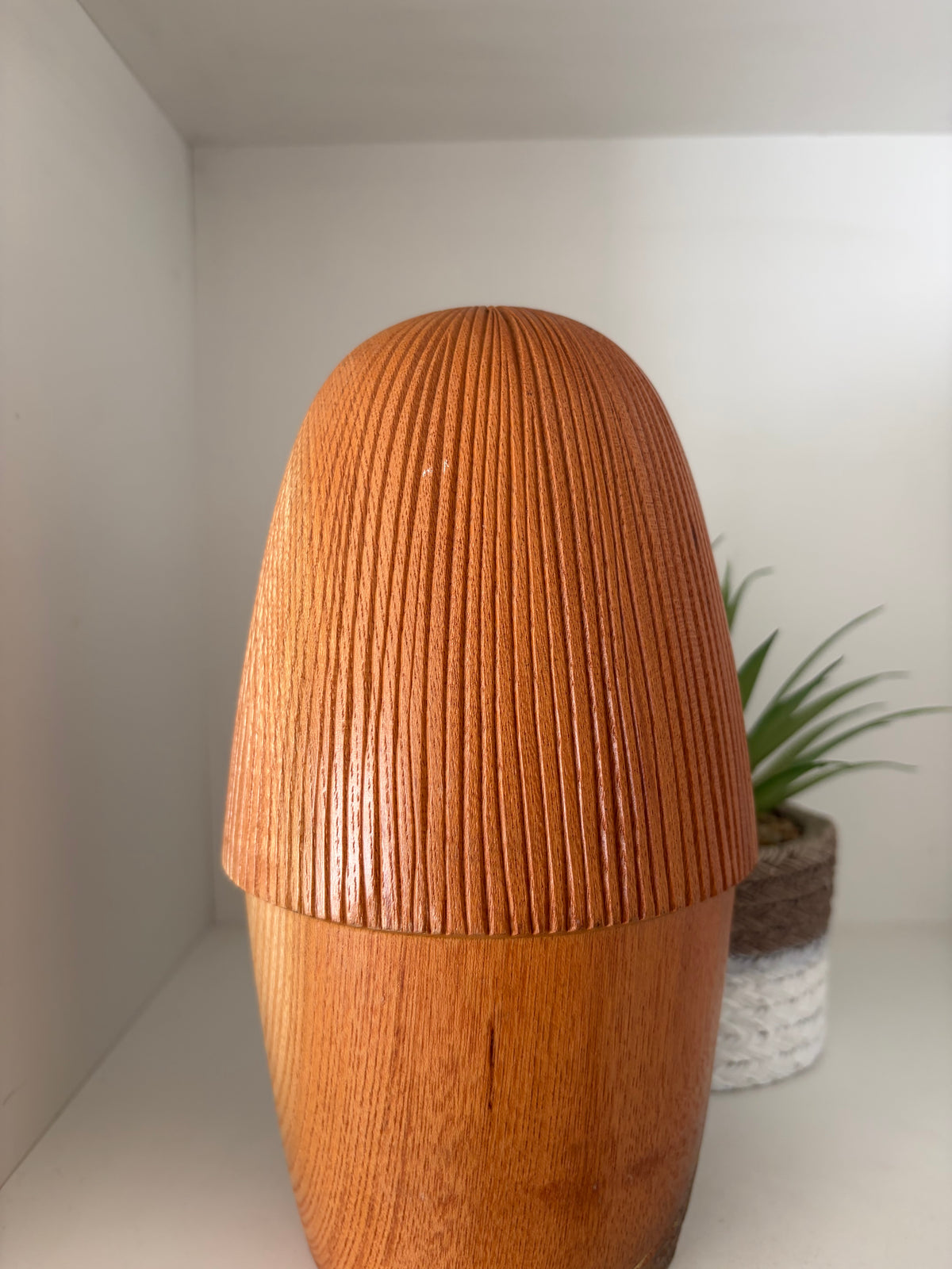 Exclusive Sosaku kokeshi by Aoki Ryoka (1931-)