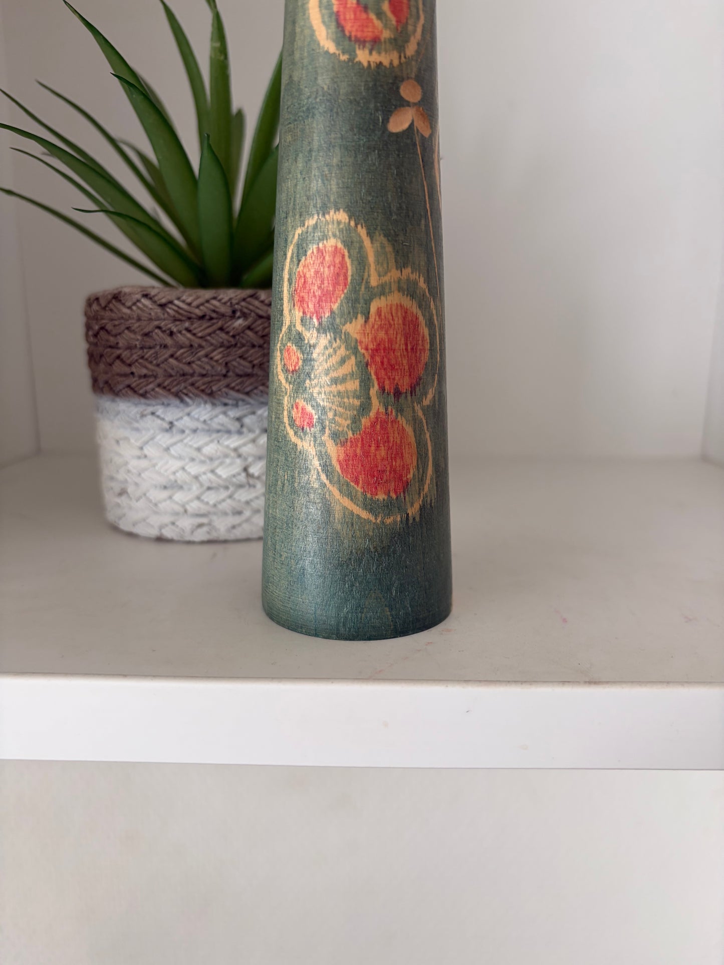Vintage creative kokeshi by Issetsu Kuribayashi (1924-2011)