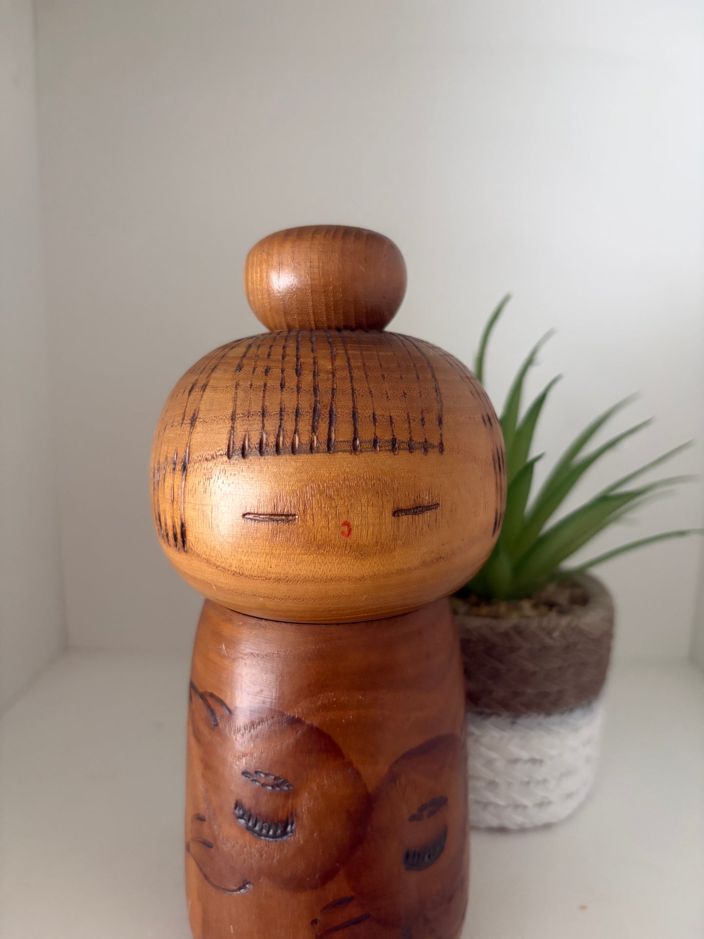 Vintage Sosaku kokeshi made by Kazuo Takamizawa (1927-)